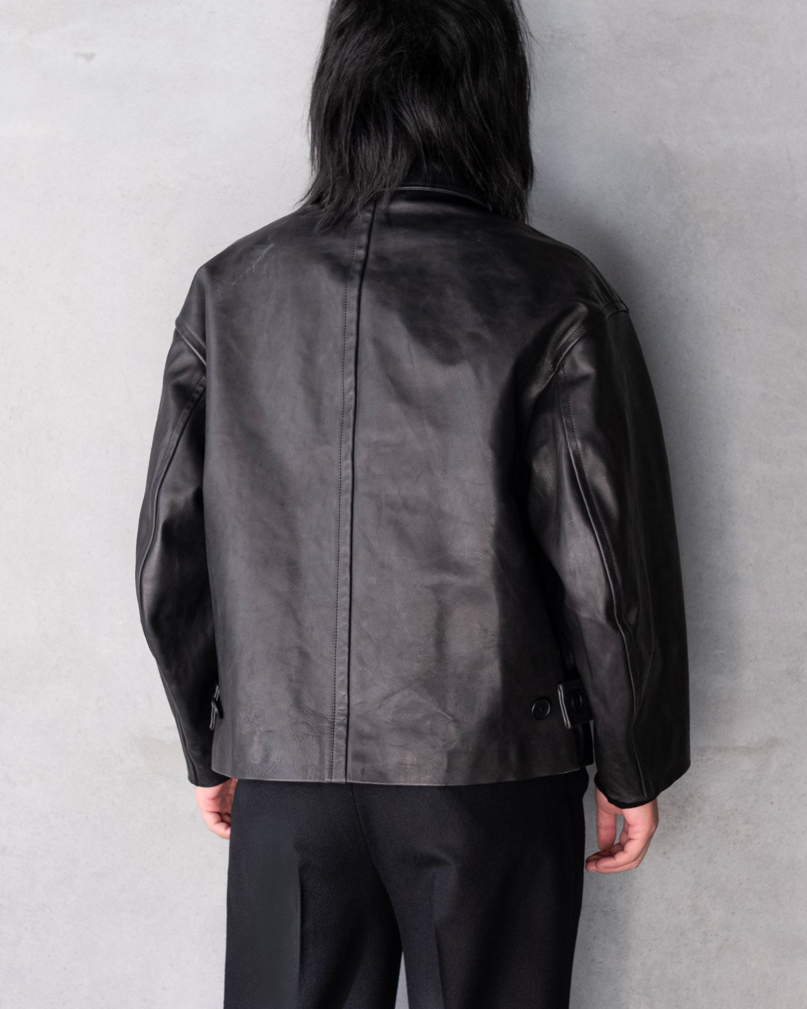 Leather Wide Elbow Coat / Black