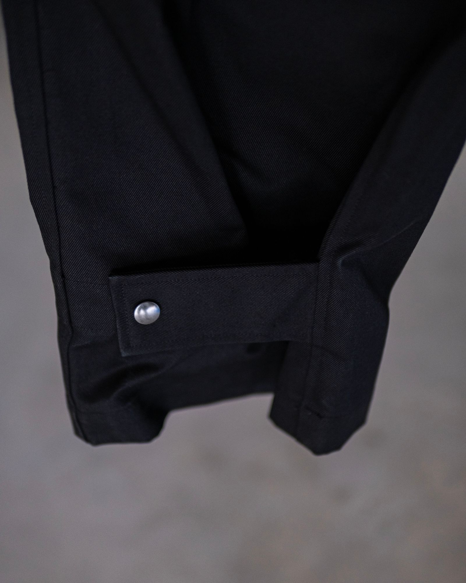 "ARK" 40/3 PREMIUM HIGH-DENSITY TWILL / BLACK