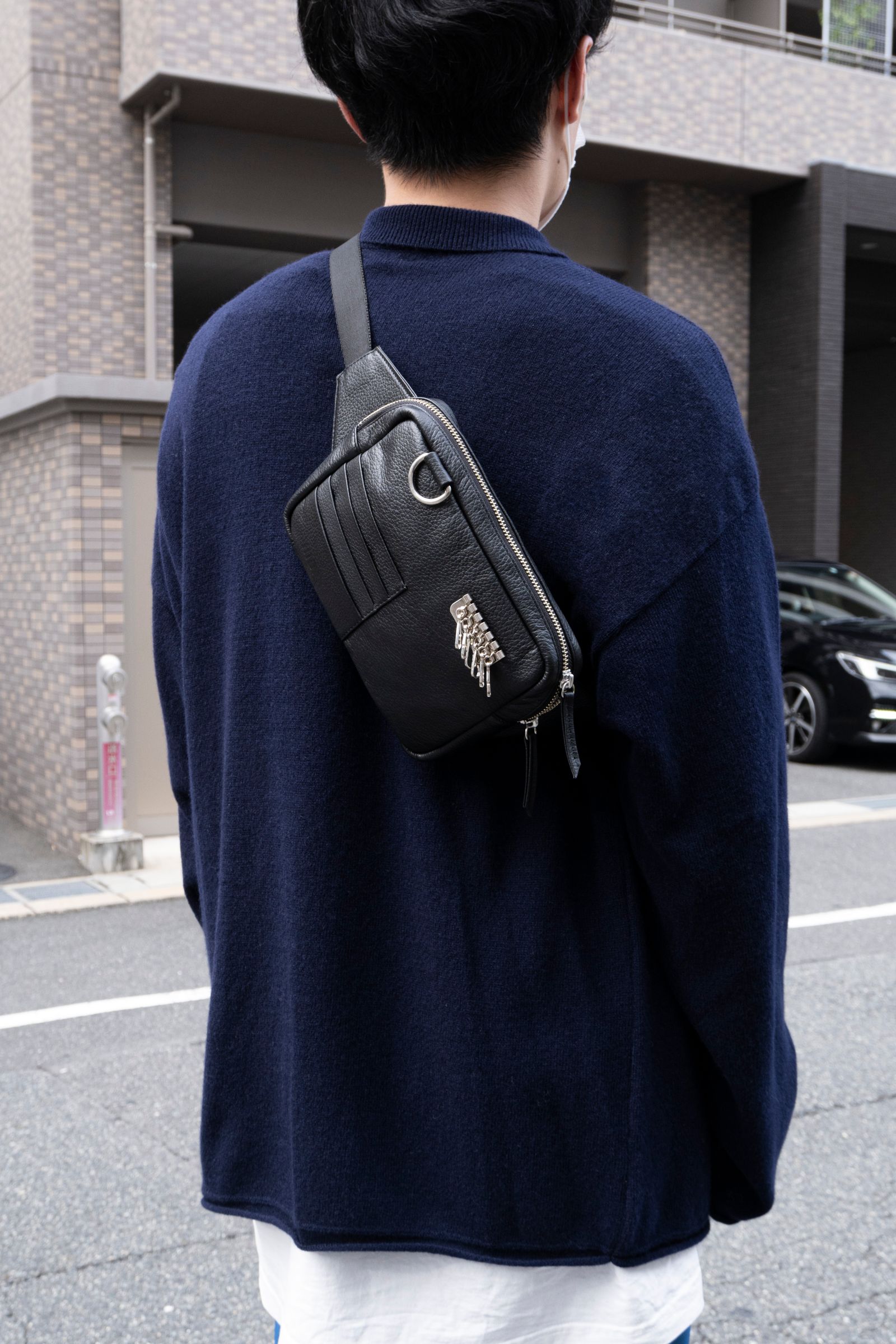 HIDAKA - Body bag wallet | Retikle Online Store