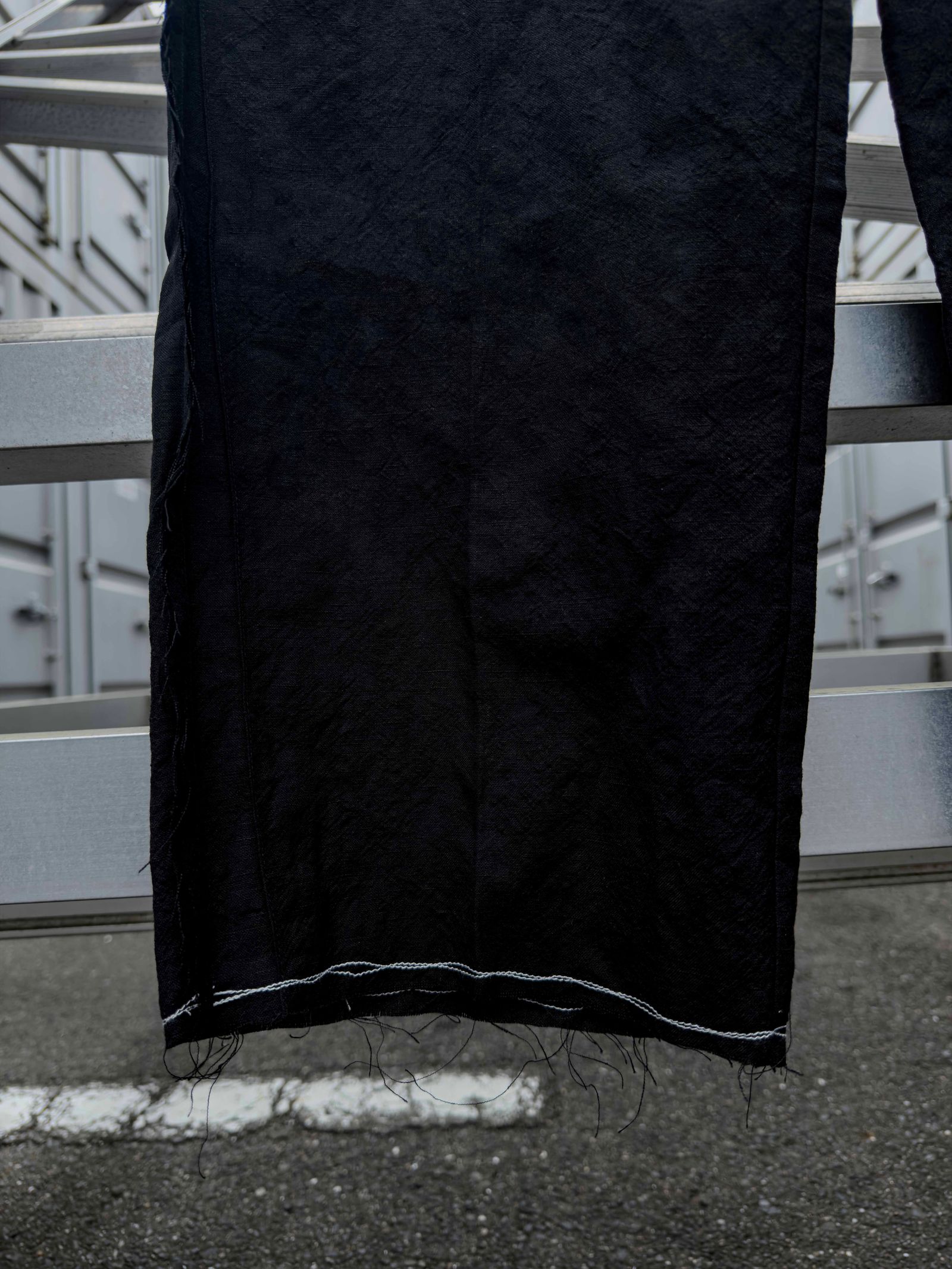 “SAMON” pleated ceremony pants / Black