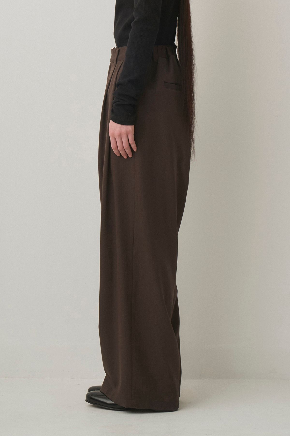 2TUCK WIDE EASY PANTS / BROWN