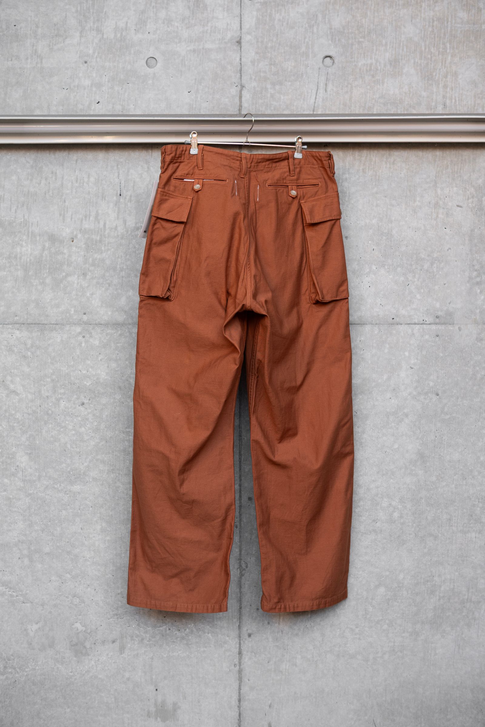 43 CARGO TROUSERS / Teracotta