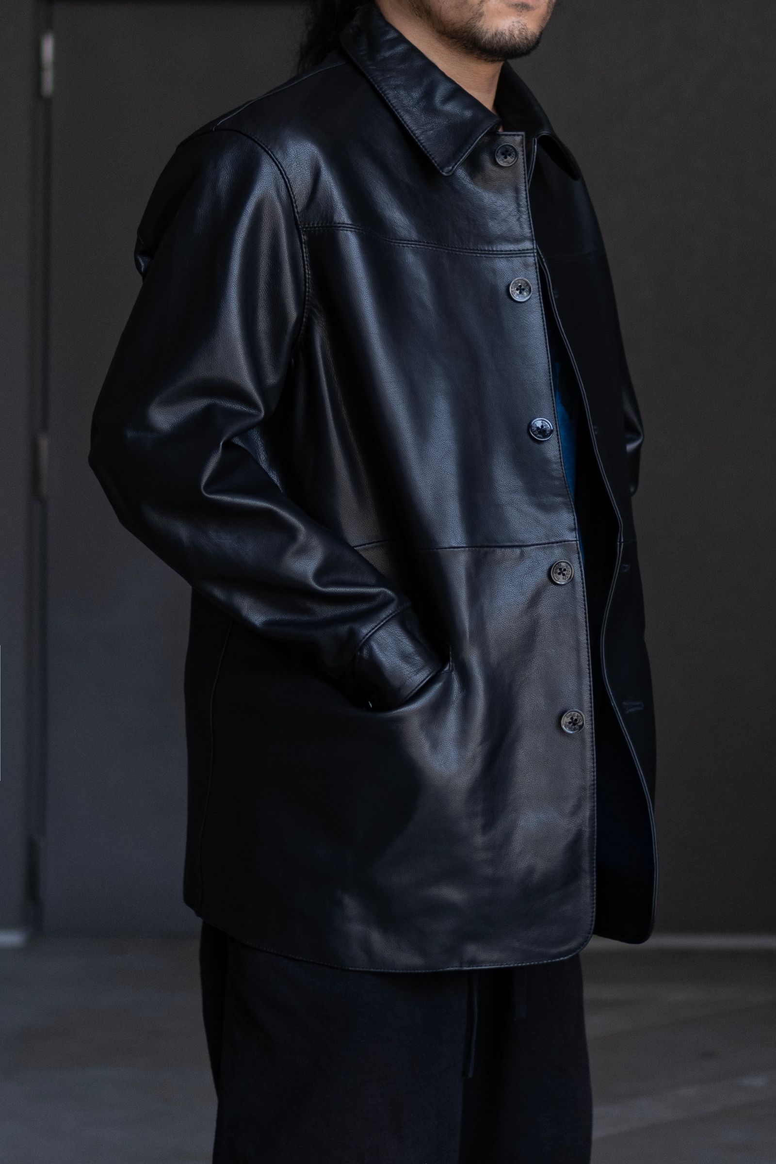 CAR OWNER / BLACK