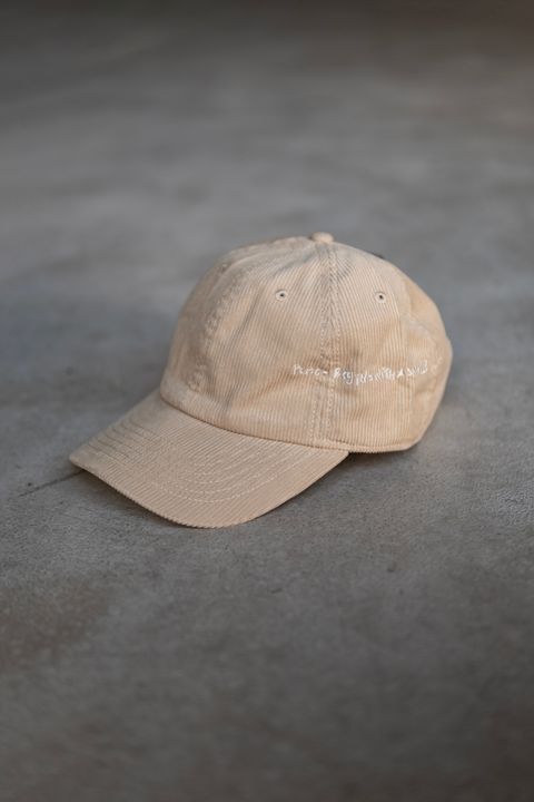 EMBROIDERED CAP / Ivory
