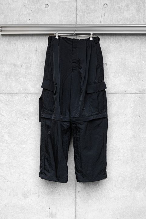 DETACHABLE WIDE CARGO PANTS / BLACK