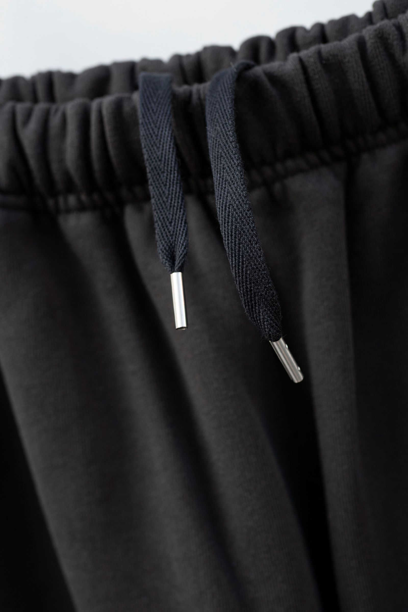 Convenient Sweat Pants / SUMI BLACK