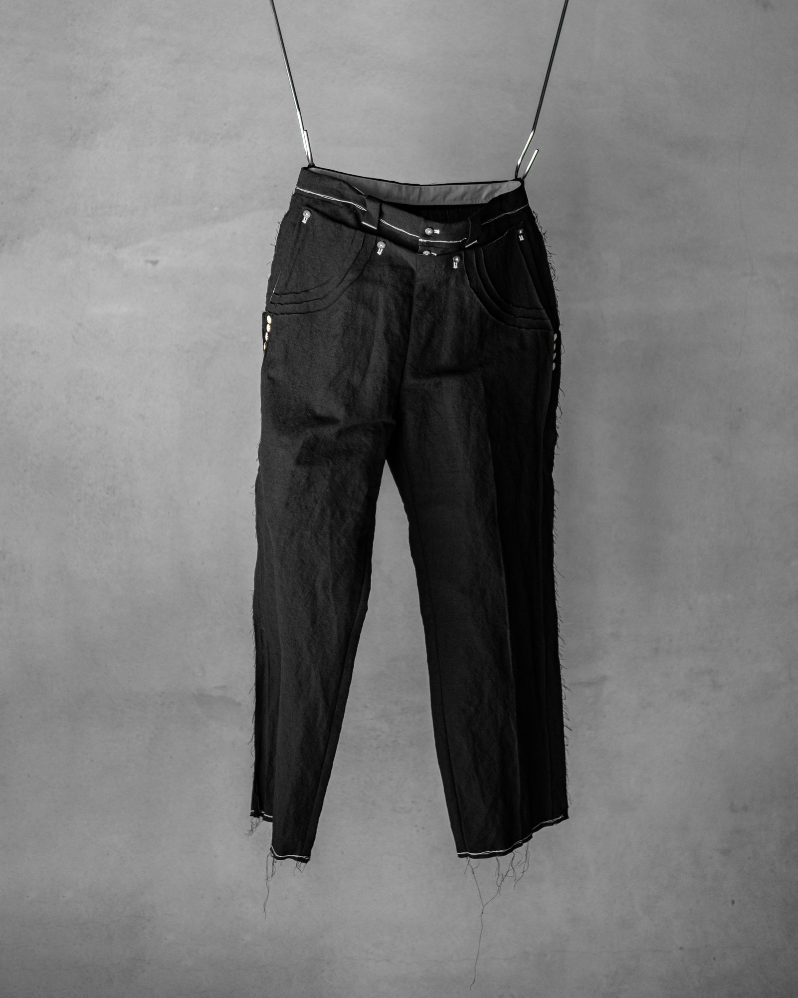 “SAMON” pleated ceremony pants / Black