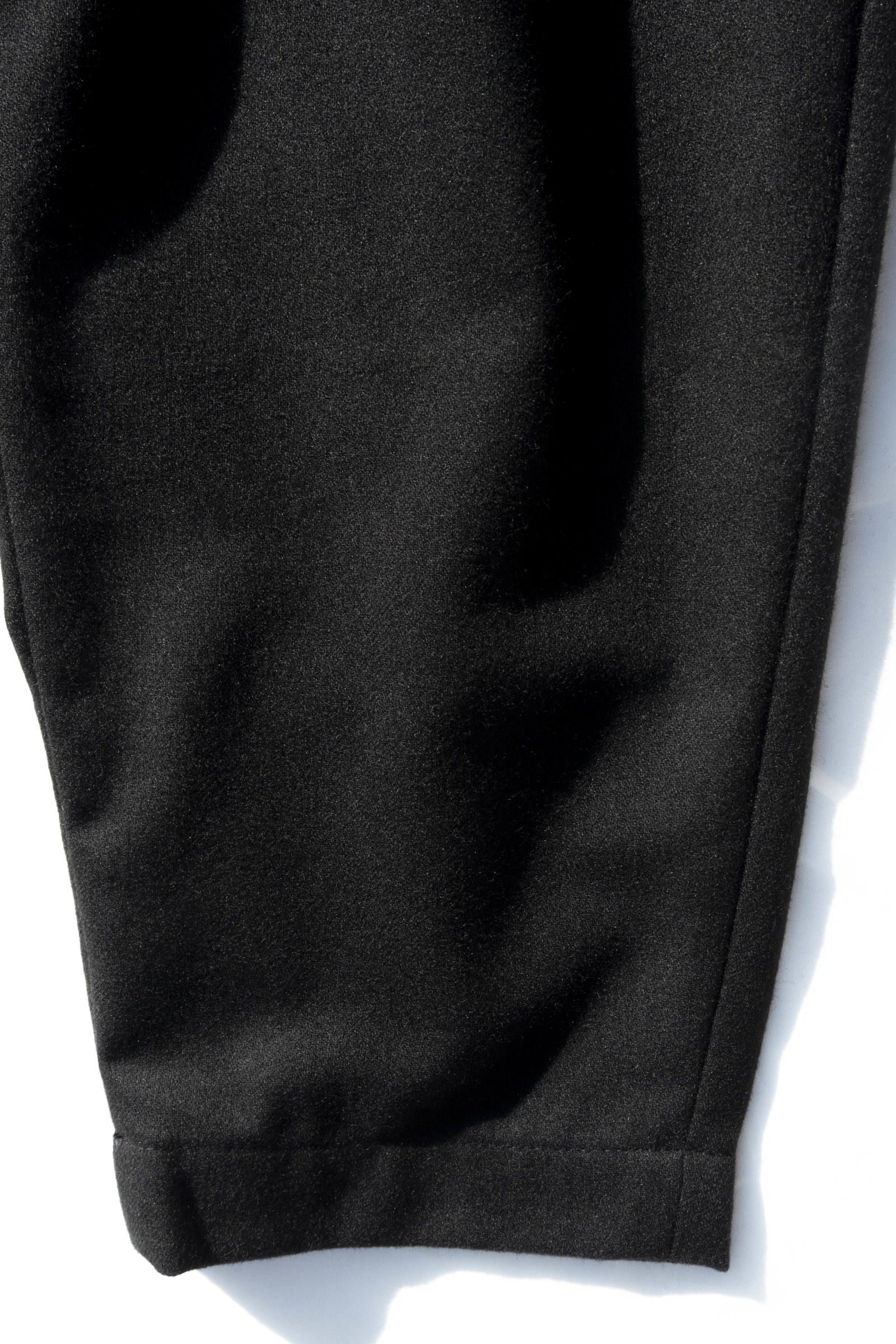 1TUCK CARROT PANTS / NERO