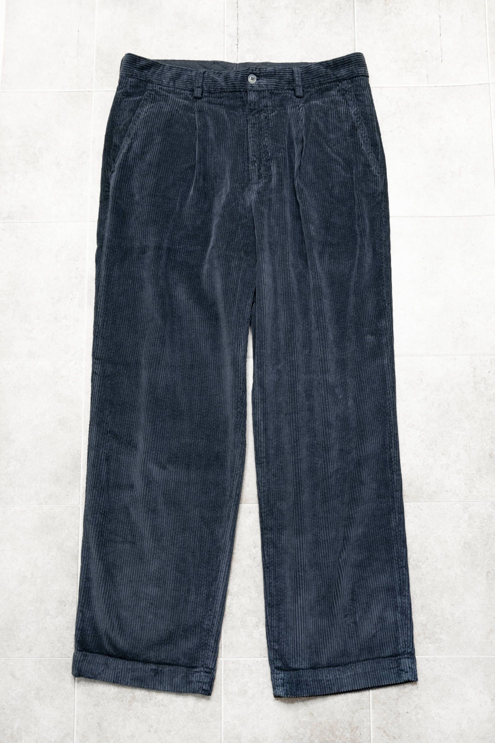 WIDE CORDUROY 1TUCK PANTS / GIRGIO SCURO