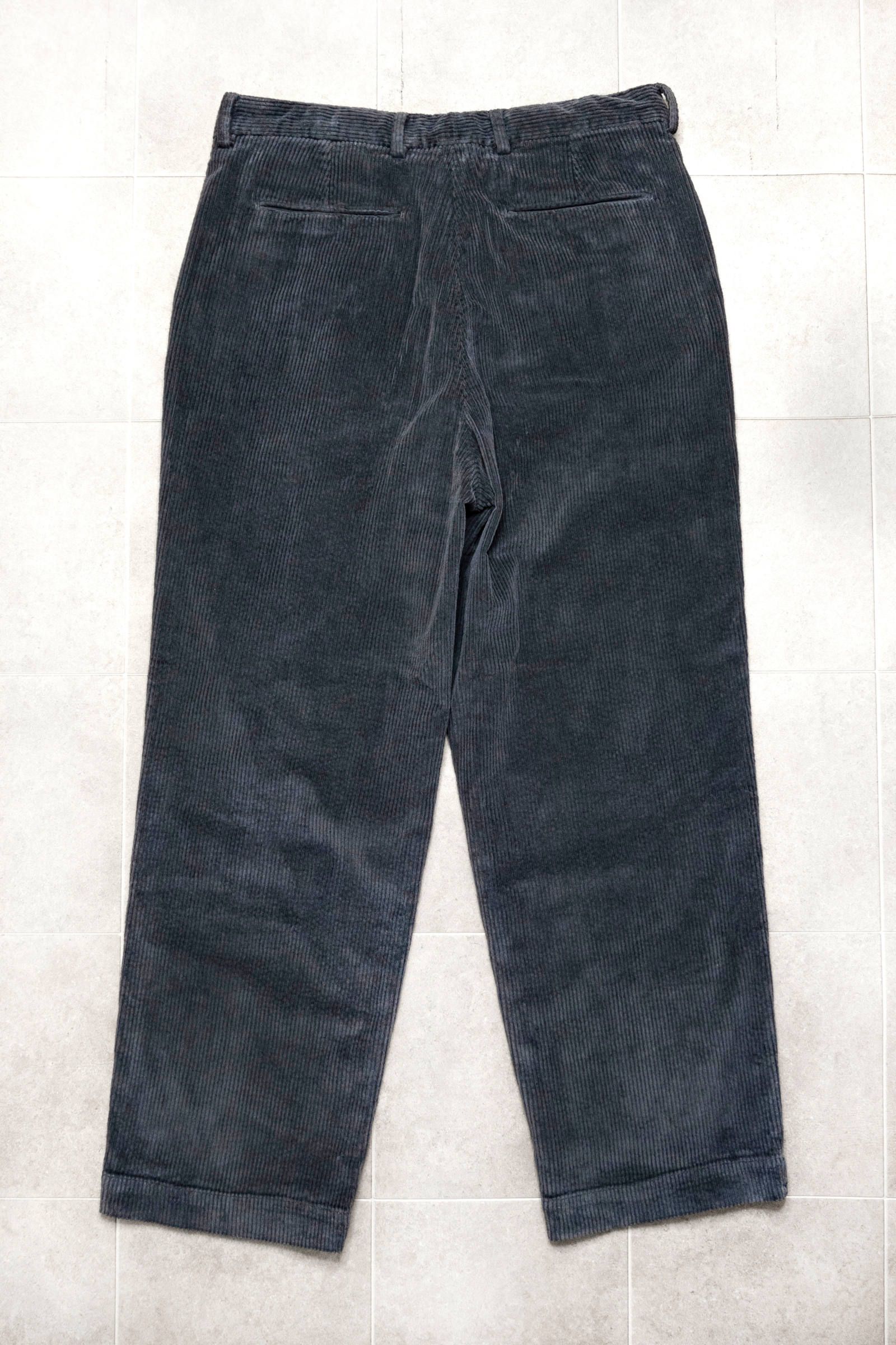 WIDE CORDUROY 1TUCK PANTS / GIRGIO SCURO
