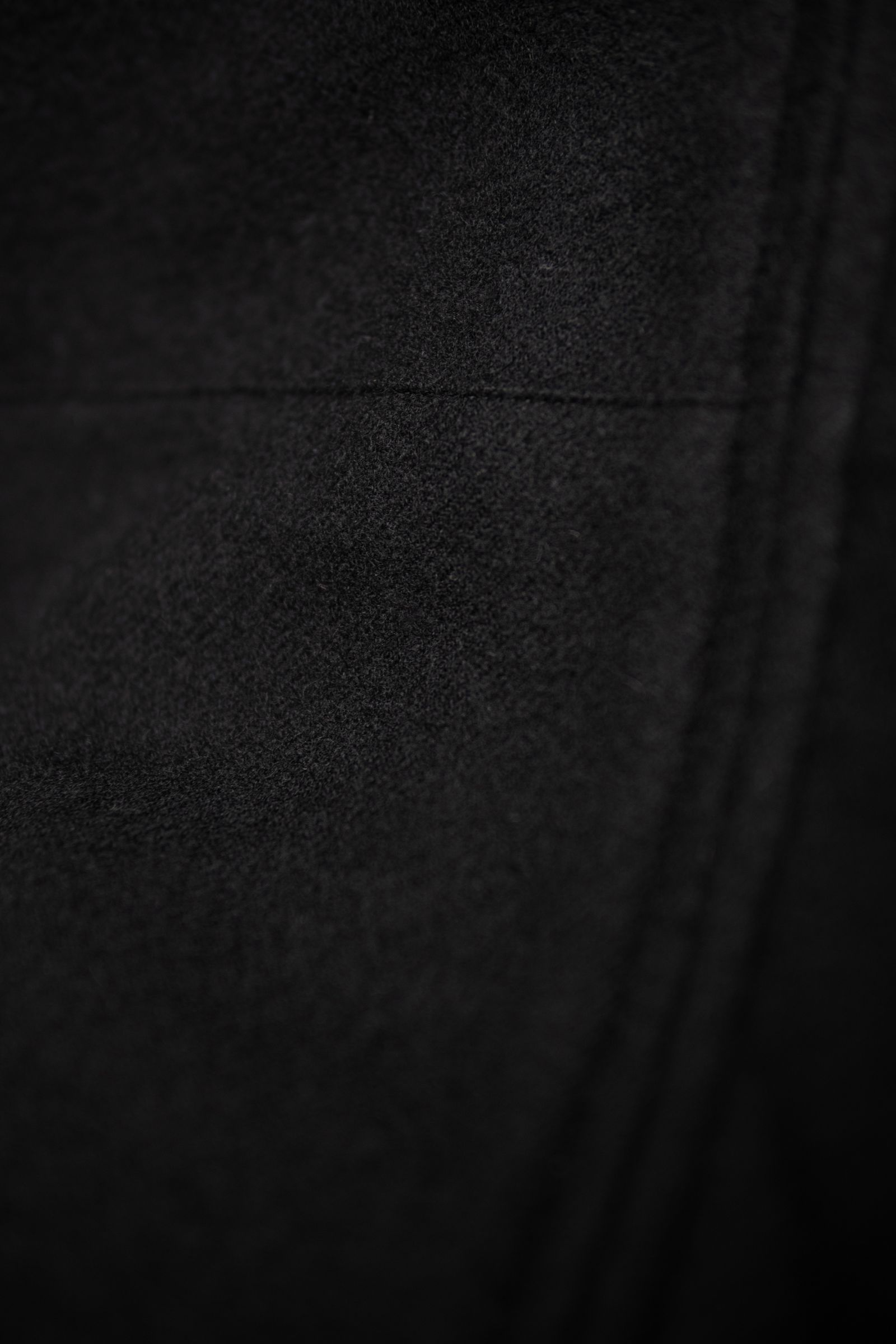 CASHMERE ZIP JACKET / BLACK