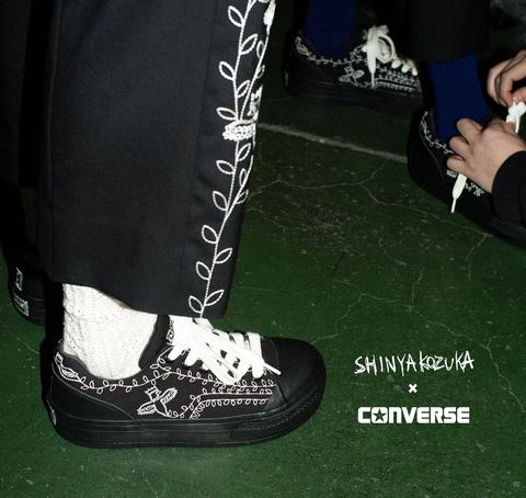 【SHINYAKOZUKA】CONVERSEとのコラボレーションスニーカー。