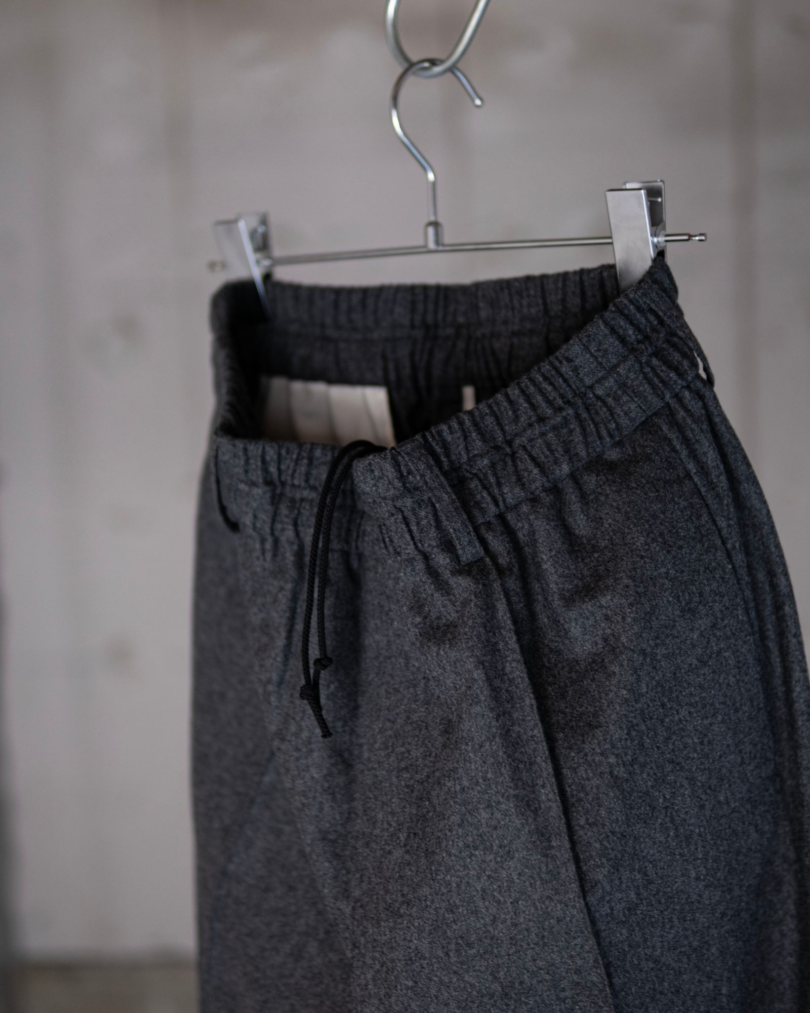 "REL" SUPER100S HYBRID FLANNEL / CHARCORL