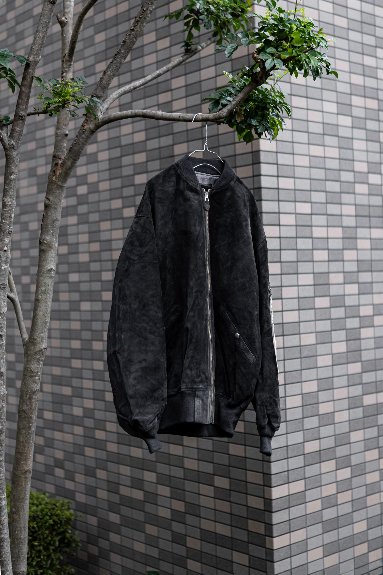 SUEDE BOMBER JACKET / Black