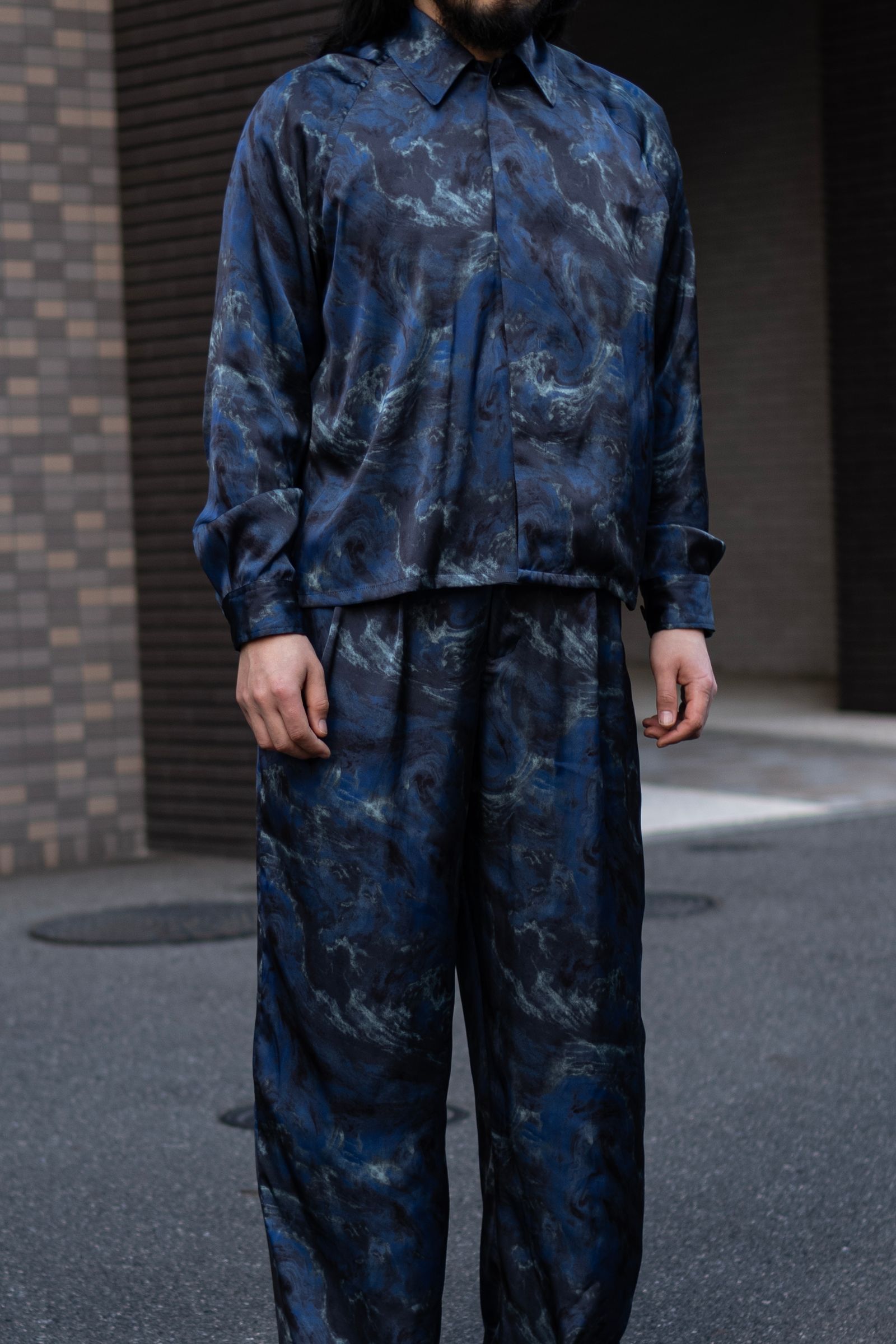 ABSTRACT STONE SHORT JACKET / NAVY