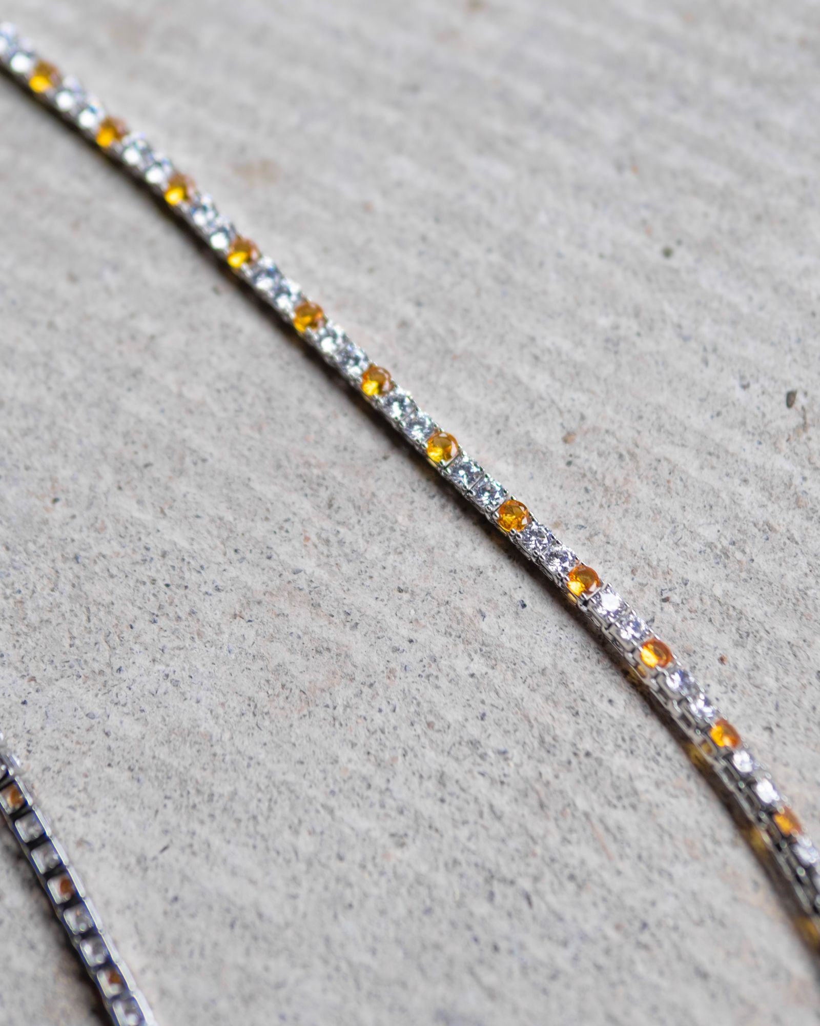 Signal Tennis Necklace / Silver/Amber