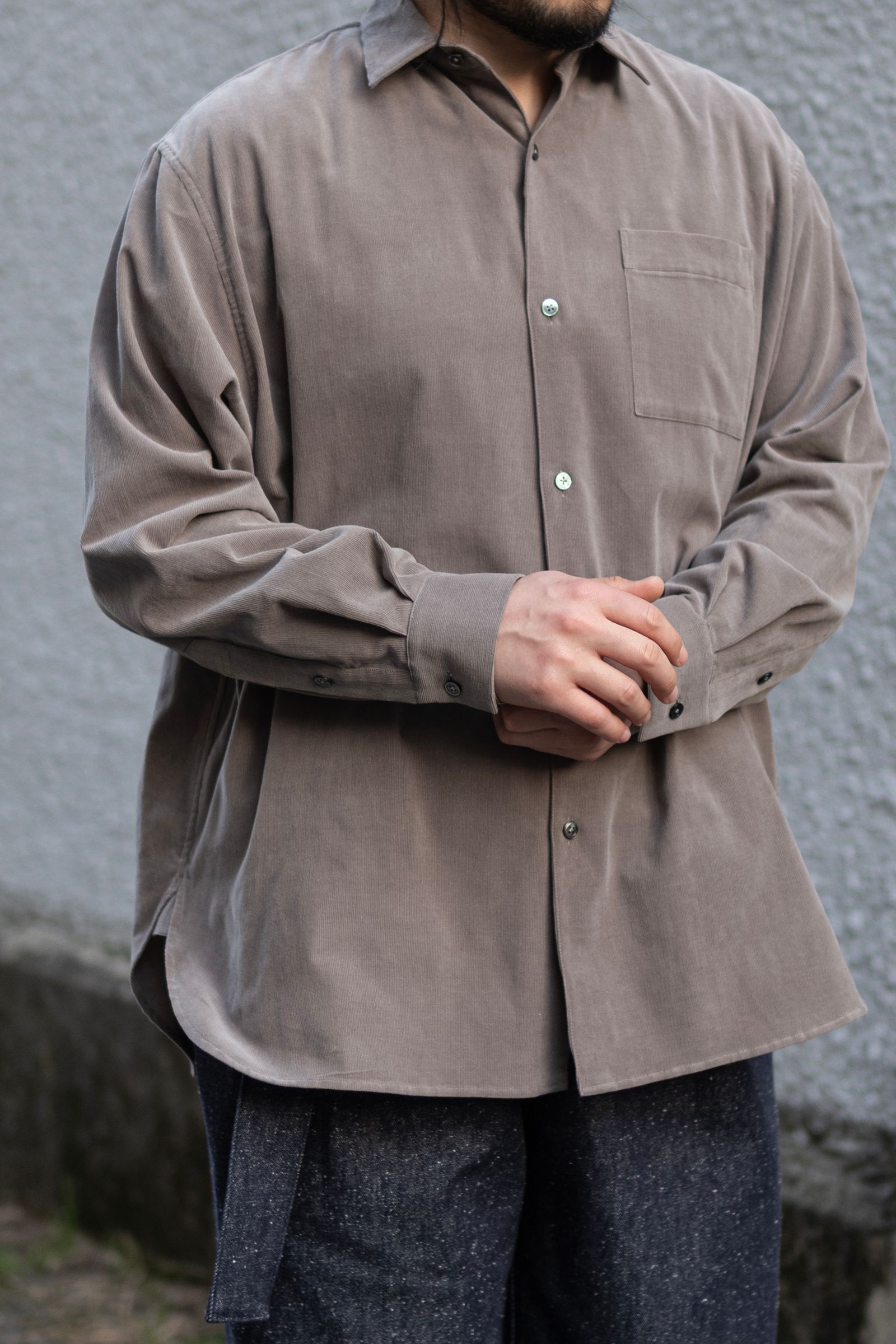 Soft Corduroy Wide Shirts / Greige