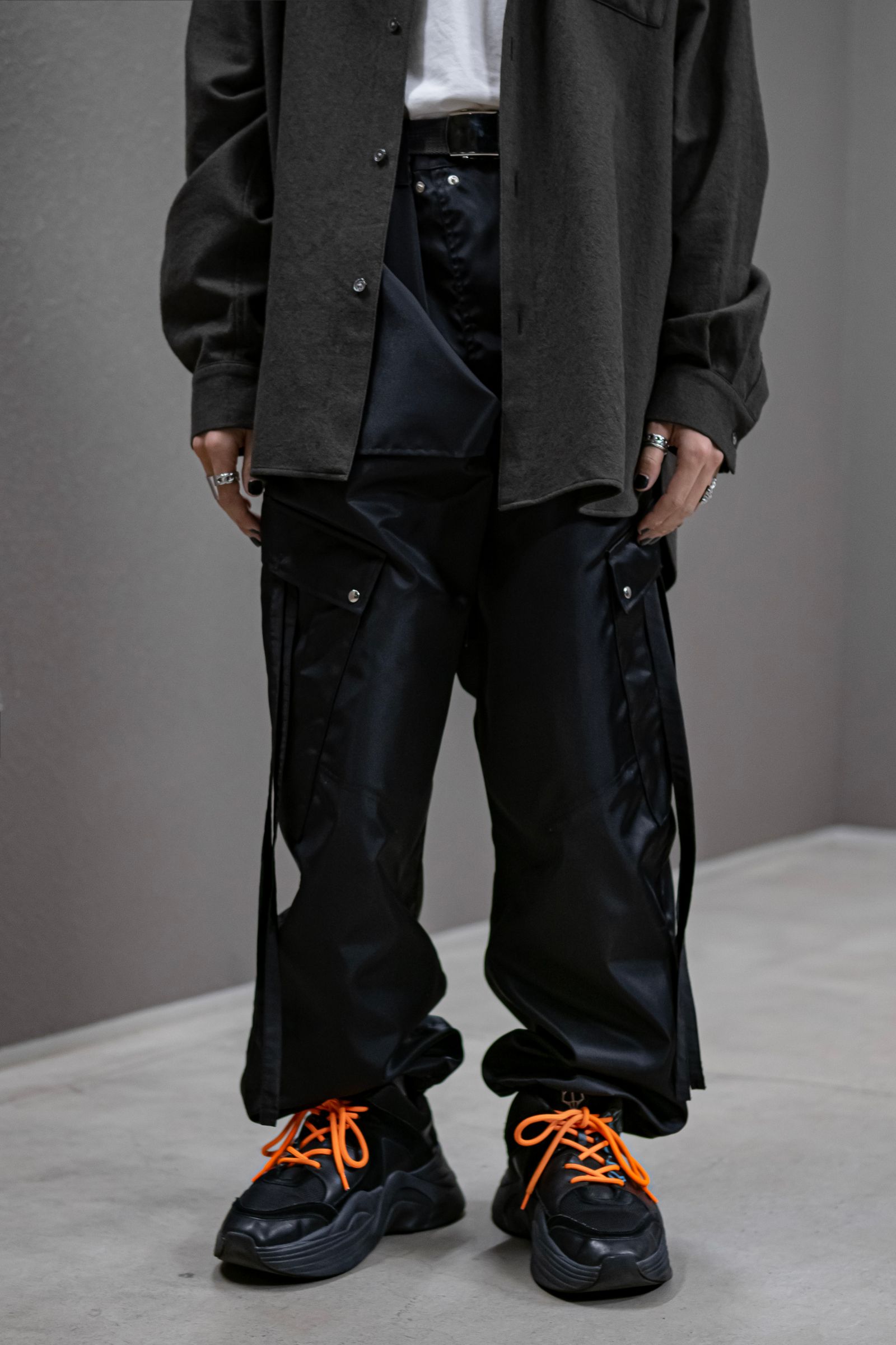 Nylon tech cargo pants