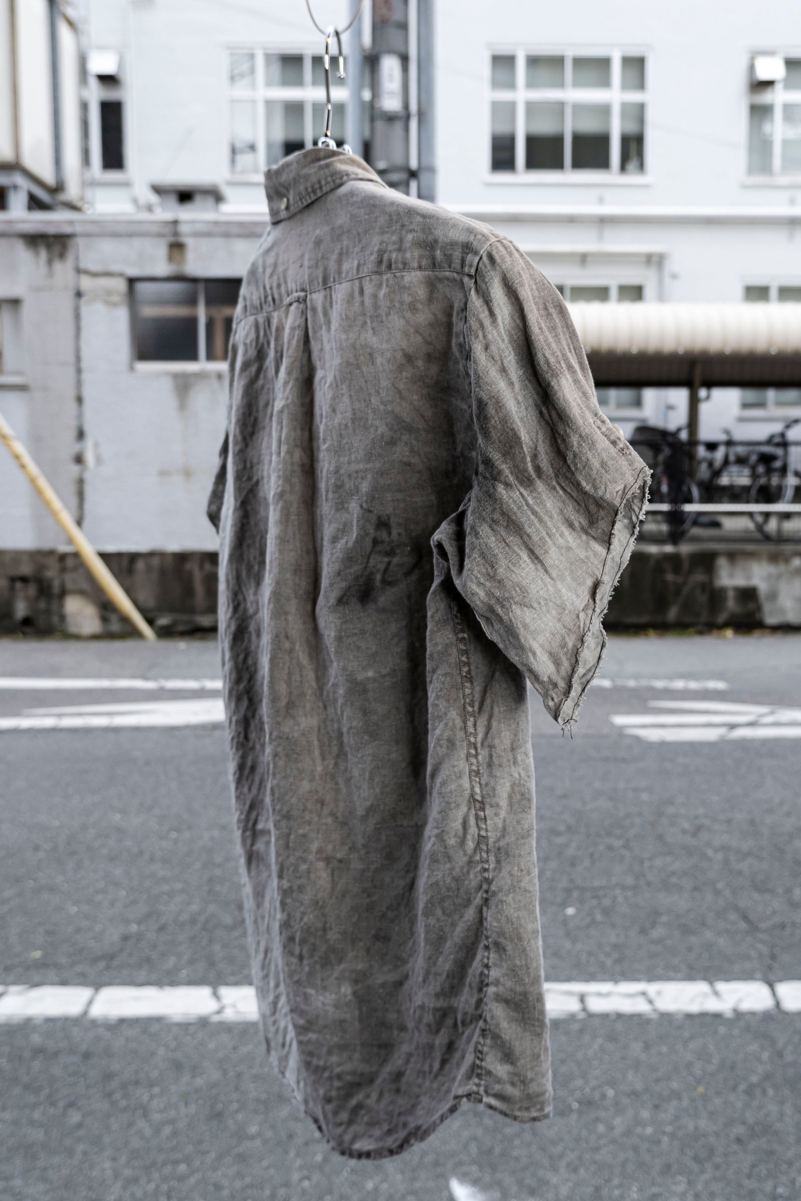 Remake "sumizome" Cutoff linen shirt