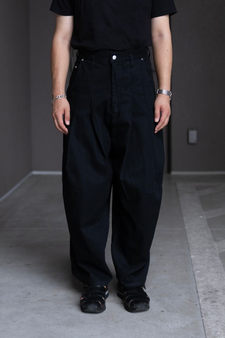 SHINYAKOZUKA - ORDINARY CITY BAGGY / BLACK | Retikle Online Store