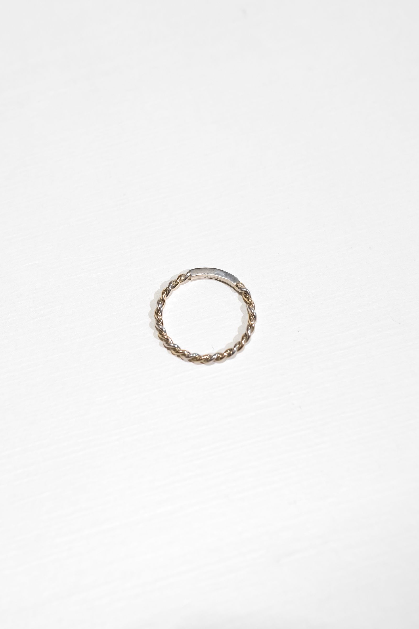 JUHA - RING - TWIST | Retikle Online Store