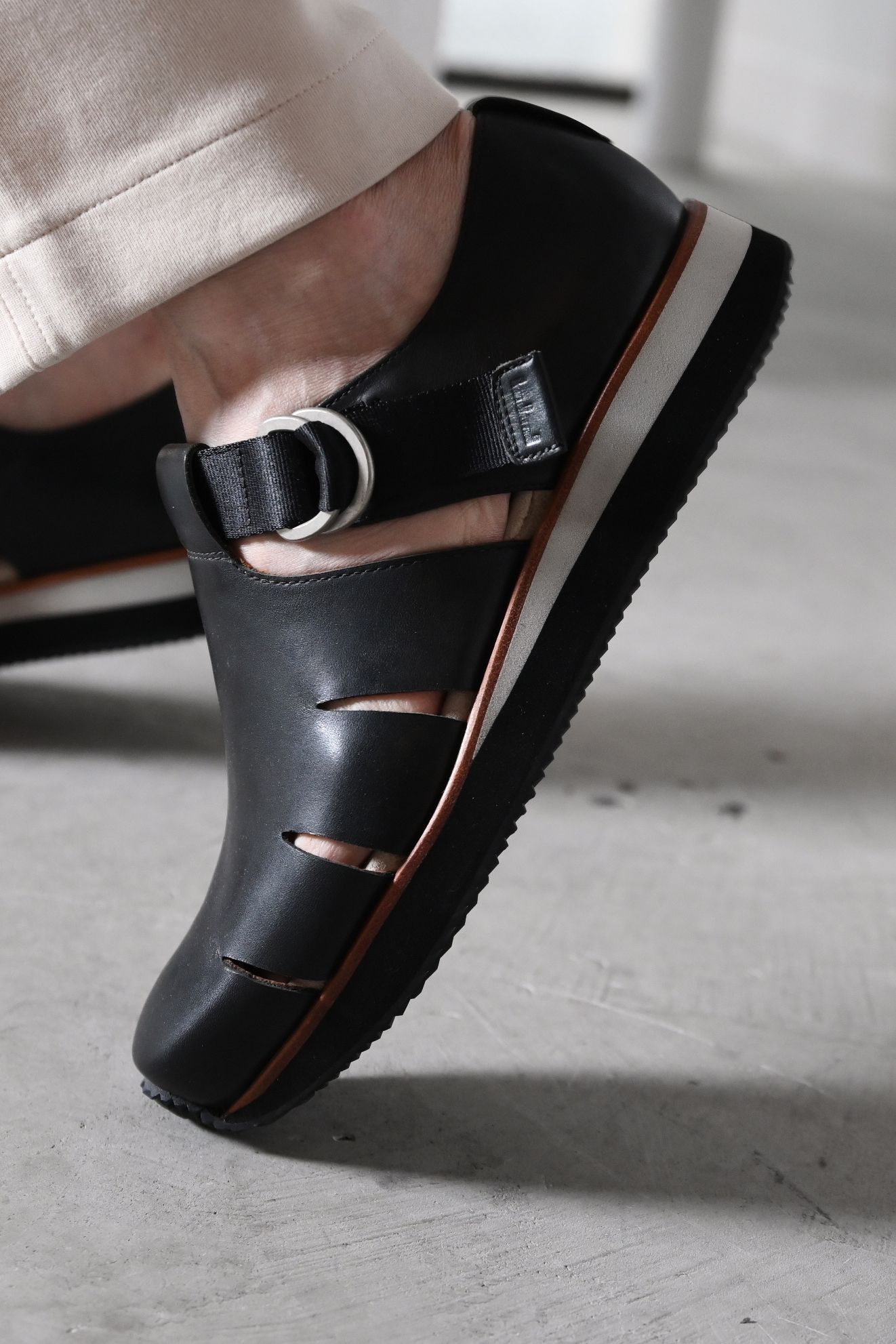 Belted gurkha shoes / Black
