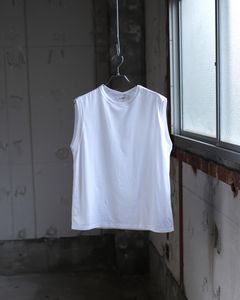 “TUGIHAGI” Neck Sleeveless / White