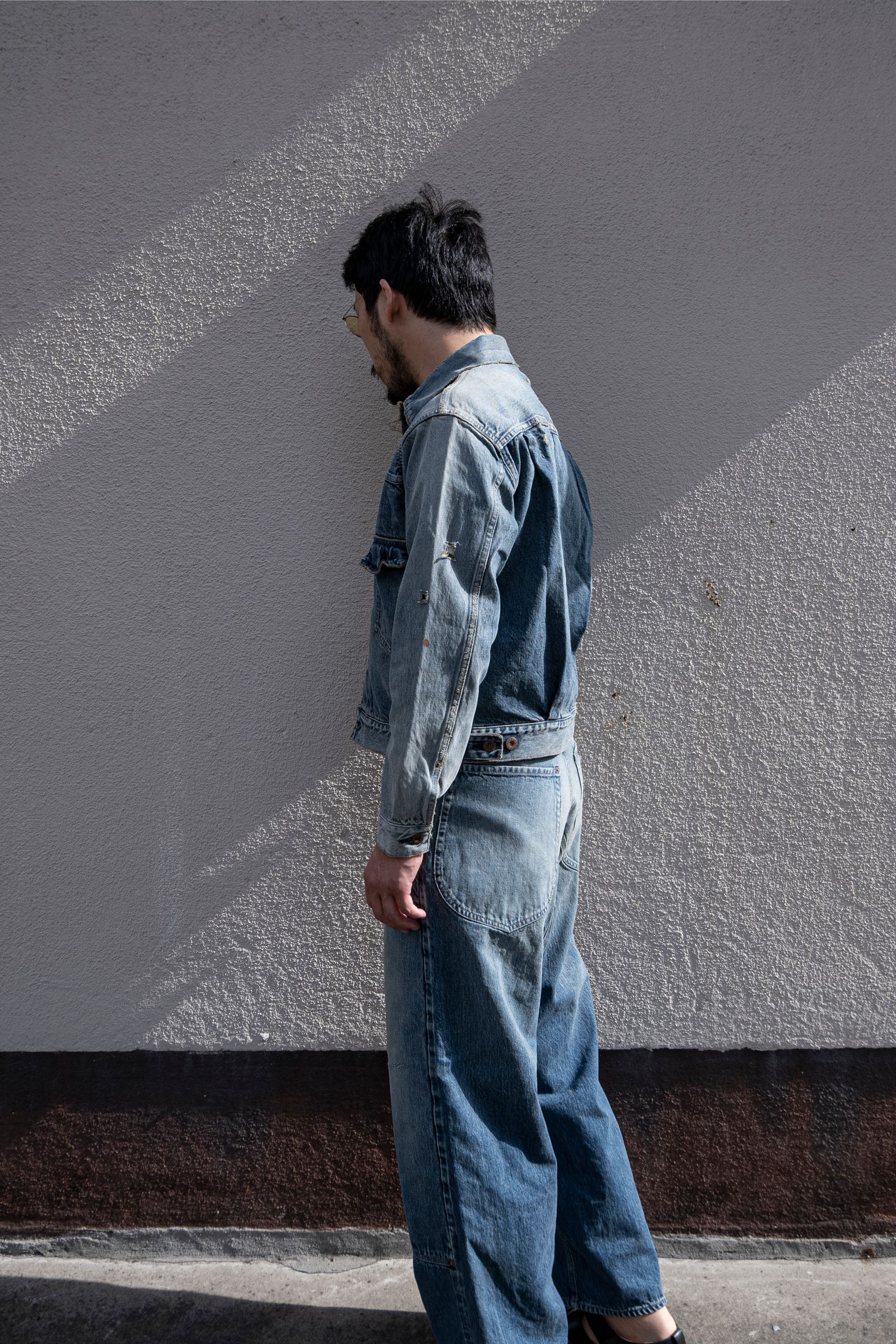 FADED DOUBLE KNEE DENIM PANTS BY UNUSED | guardline.kz