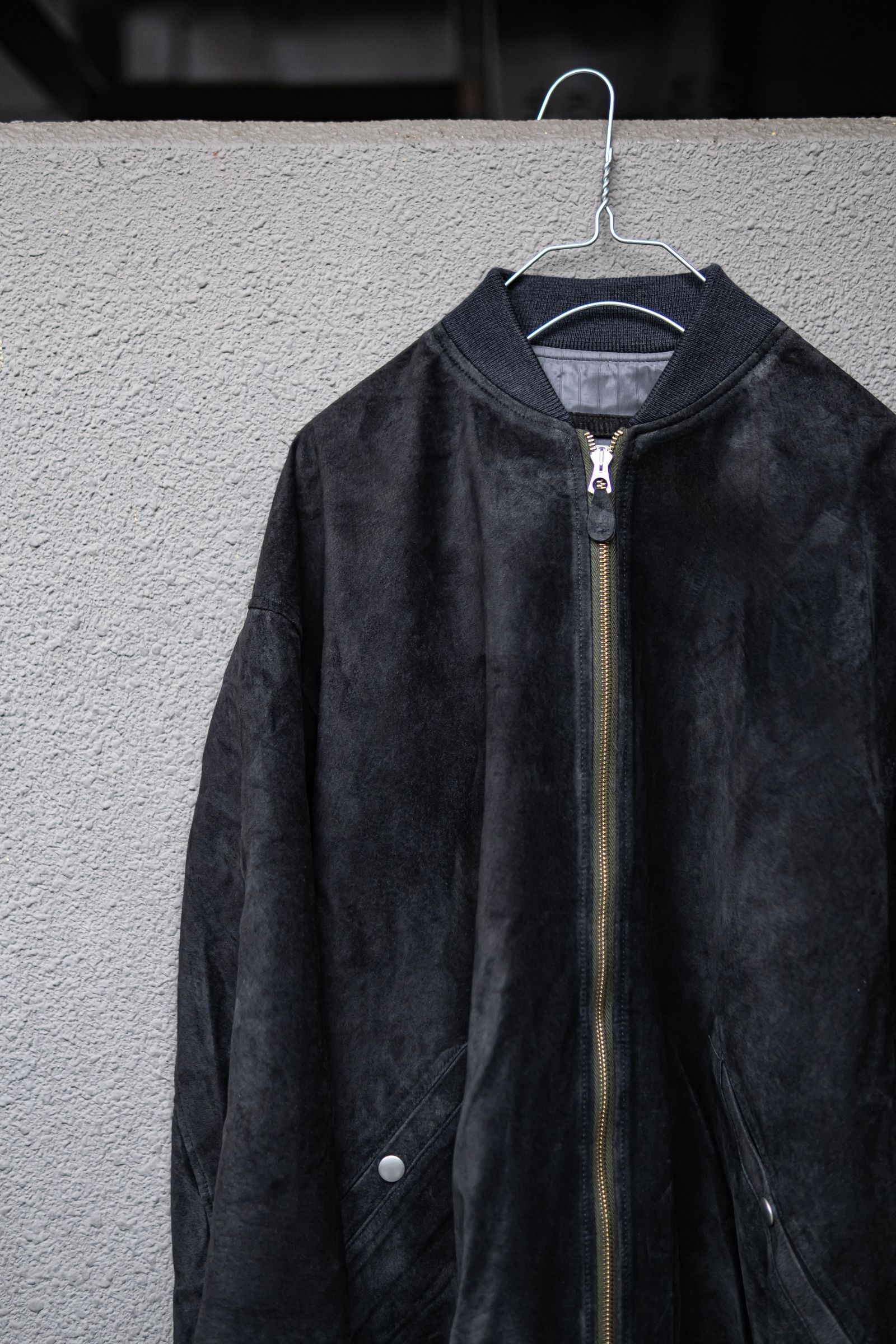 SUEDE BOMBER JACKET / Black