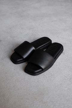 Minimal band sandals / Black