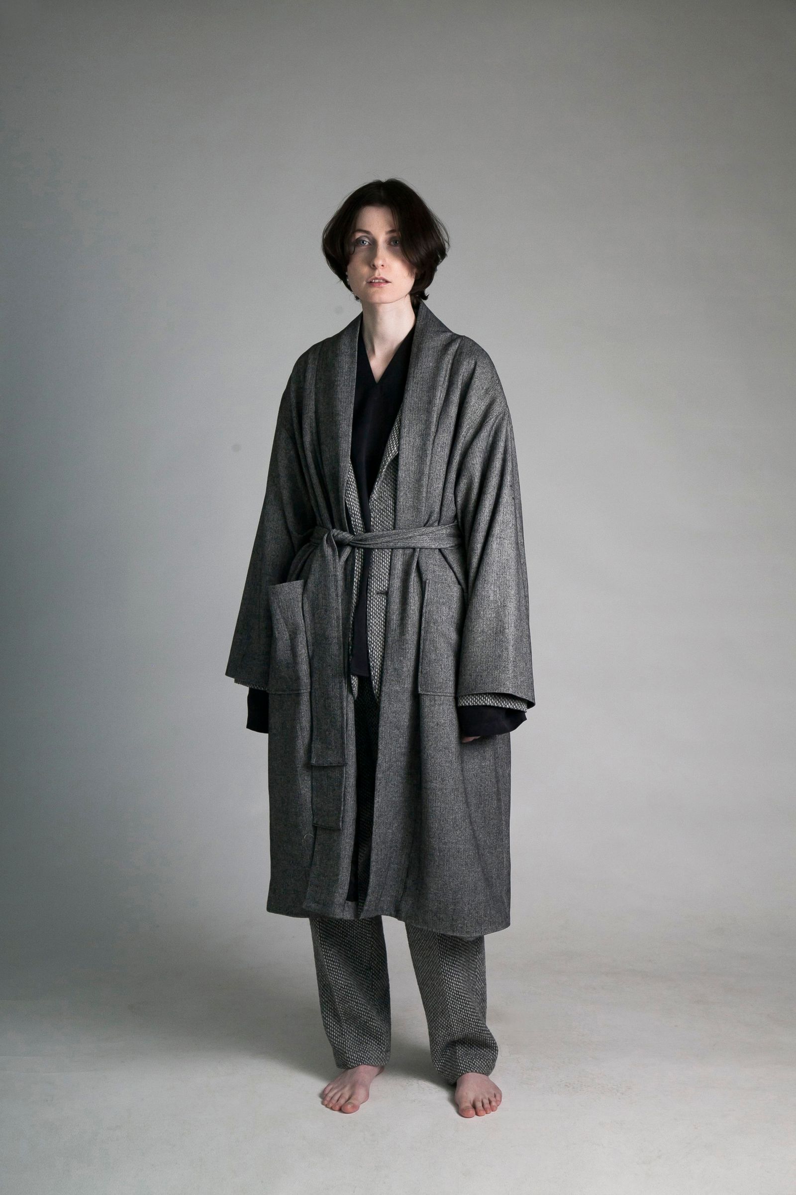 ATHA - CLASSICAL HERRINGBONE NORAGI LONG COAT / GRAY | Retikle