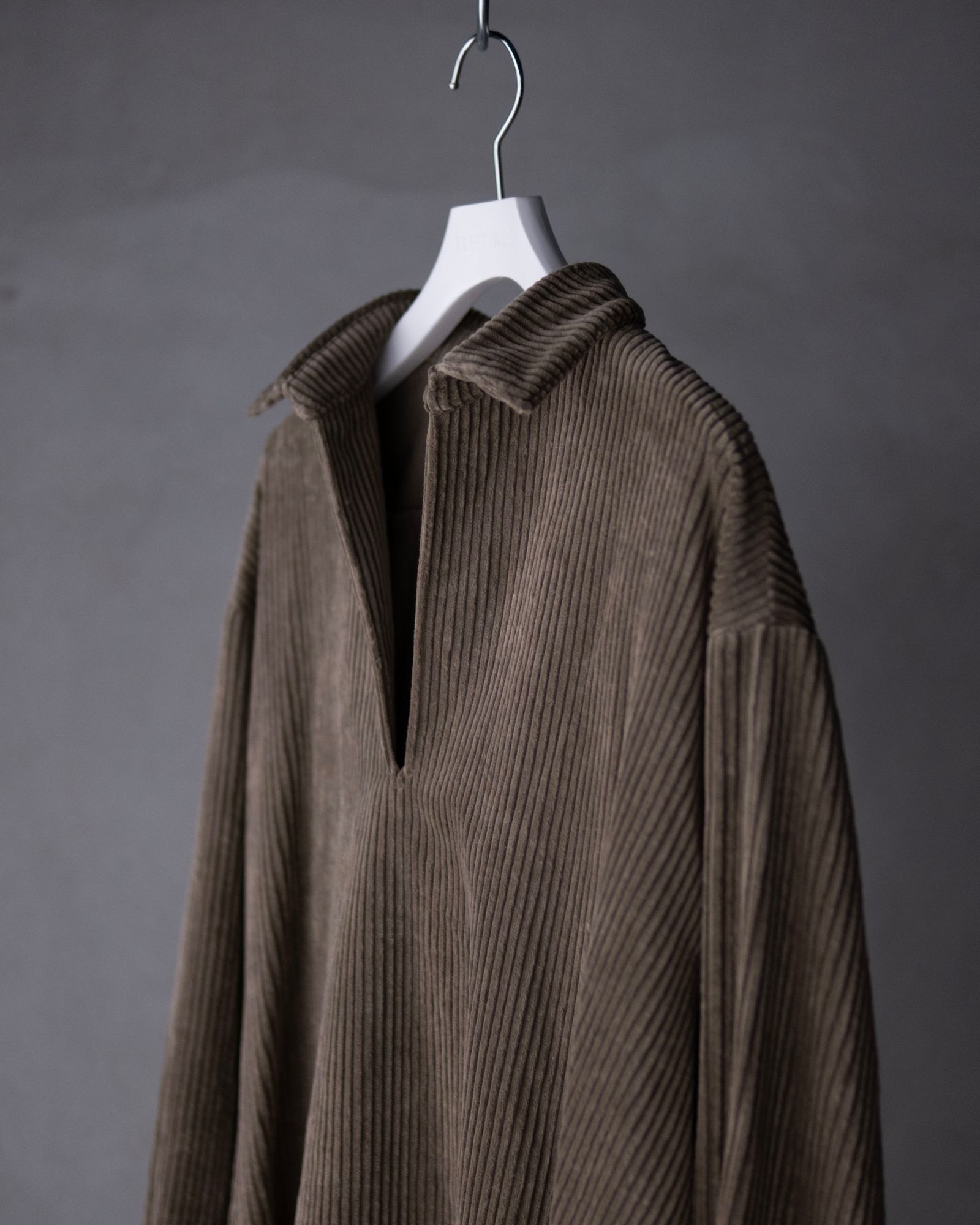 Corduroy Skipper Shirts / Beige