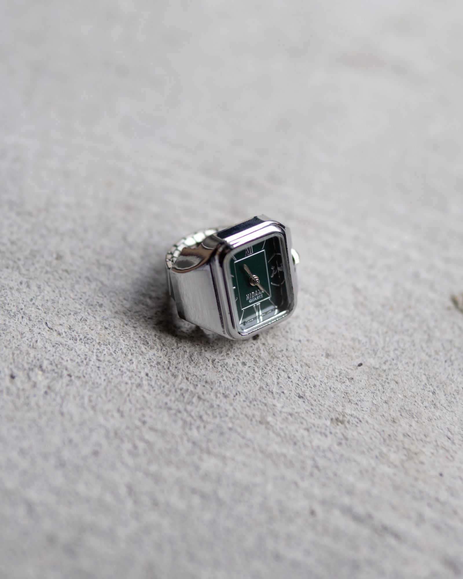 Legacy Ring Watch / Silver/Green