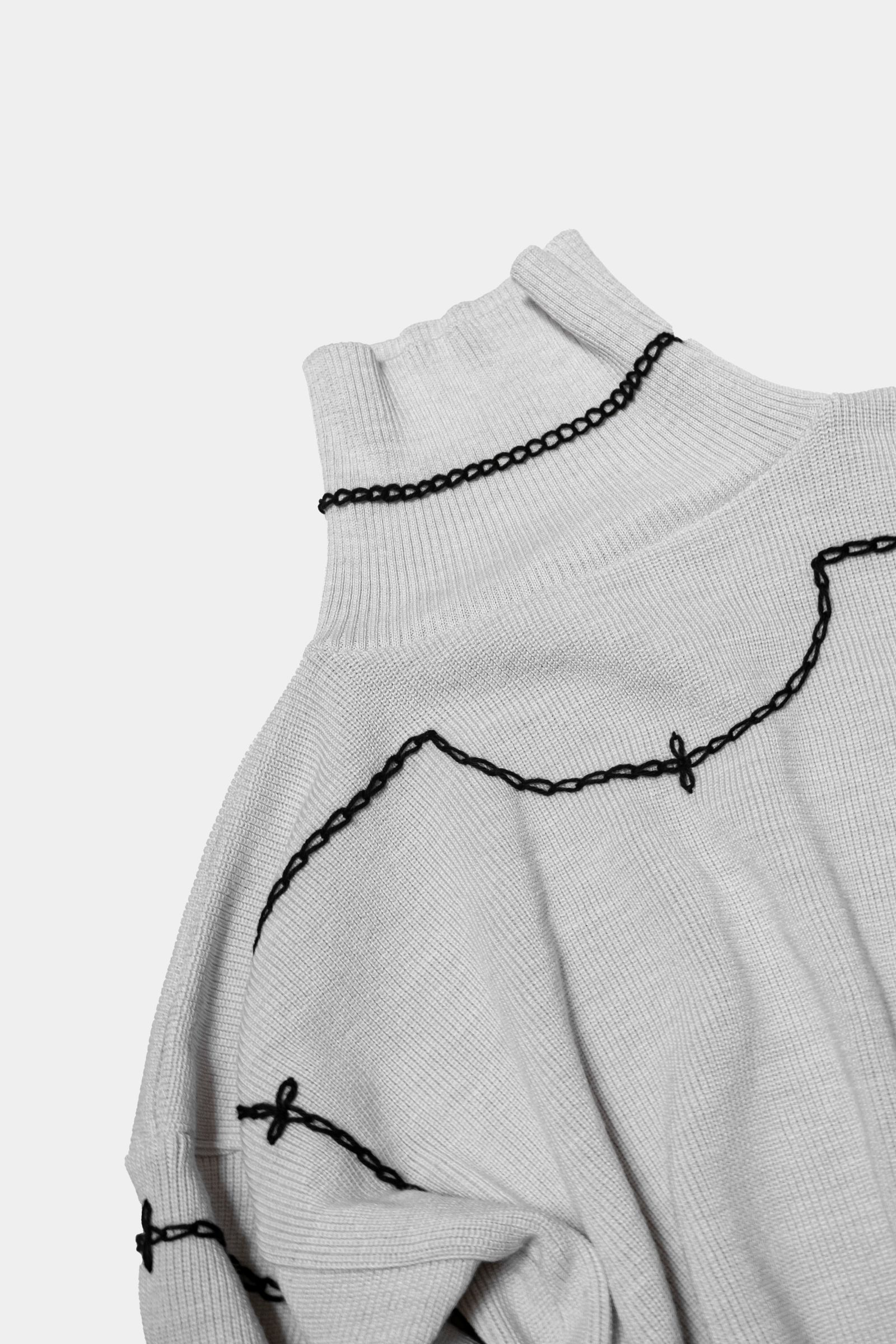 previous sweater / oatmeal×blackstitch