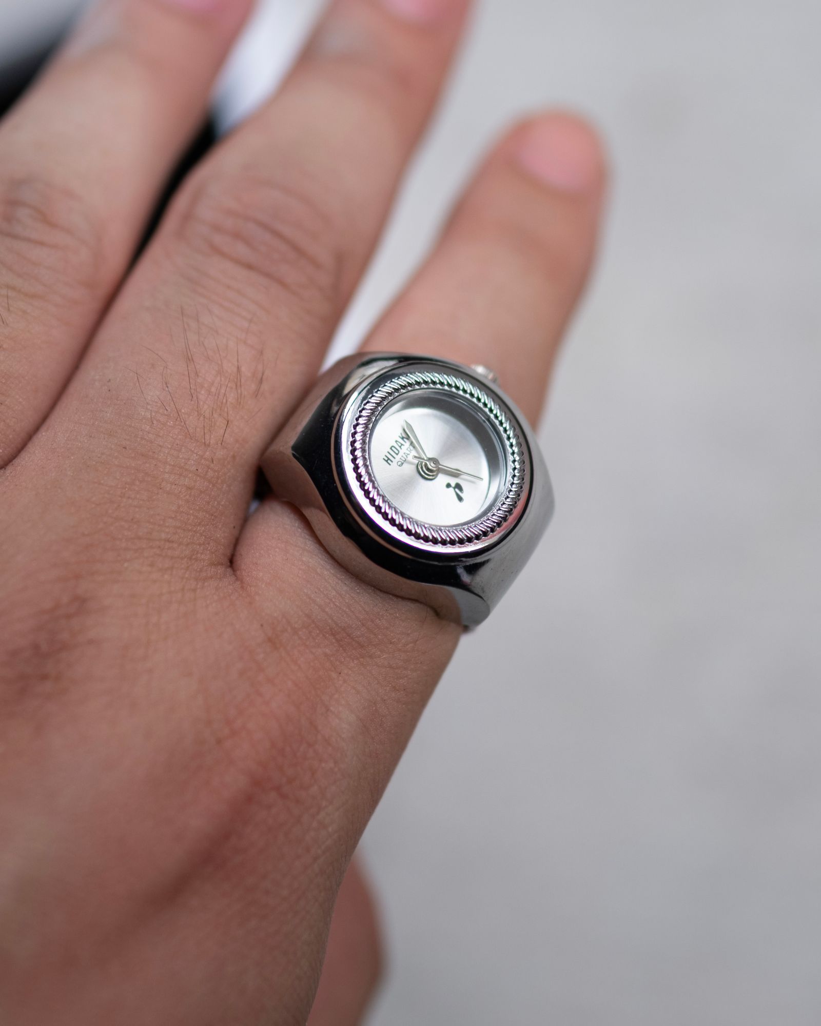 Ghost Ring Watch / Silver/Silver