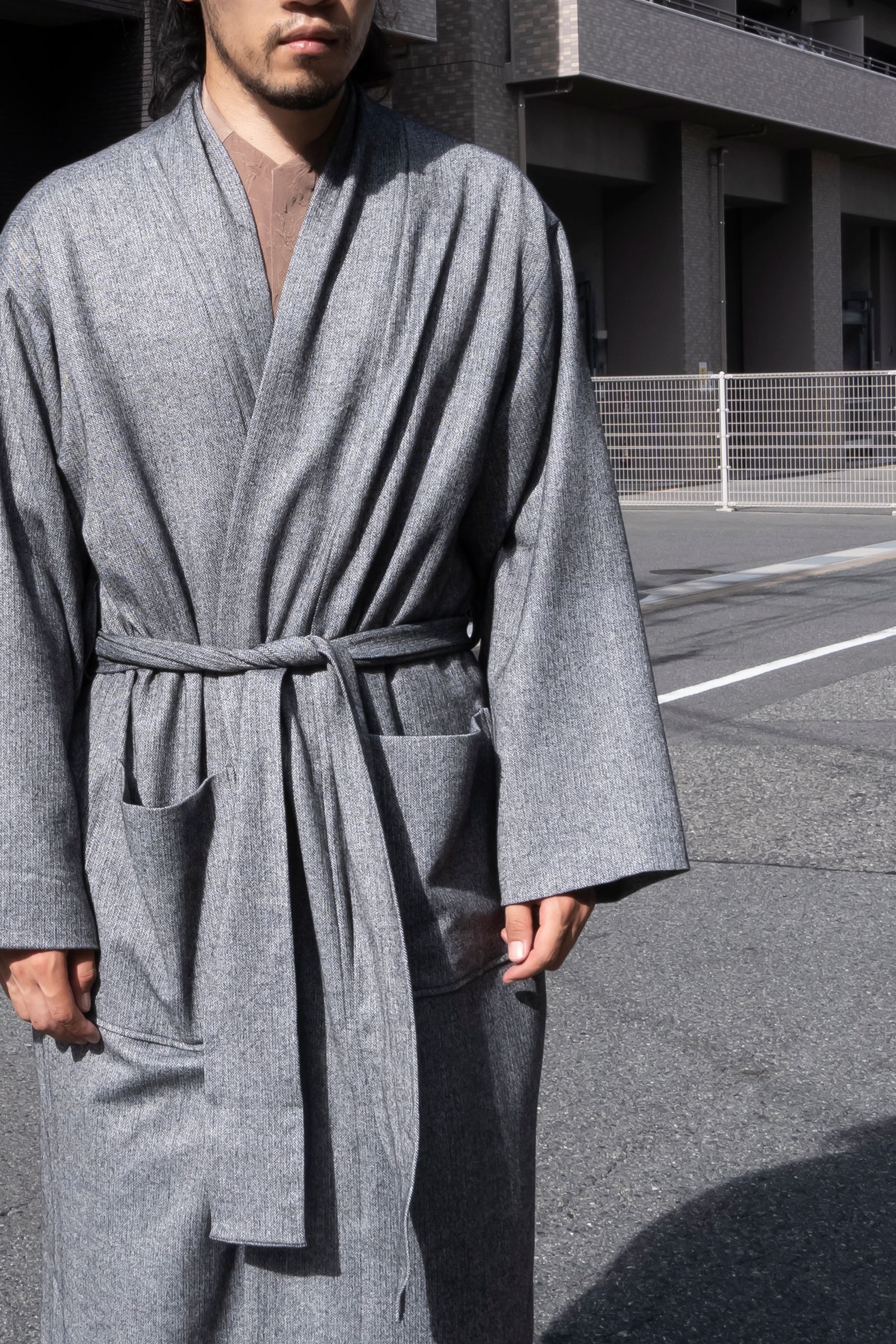 ATHA - CLASSICAL HERRINGBONE NORAGI LONG COAT / GRAY | Retikle