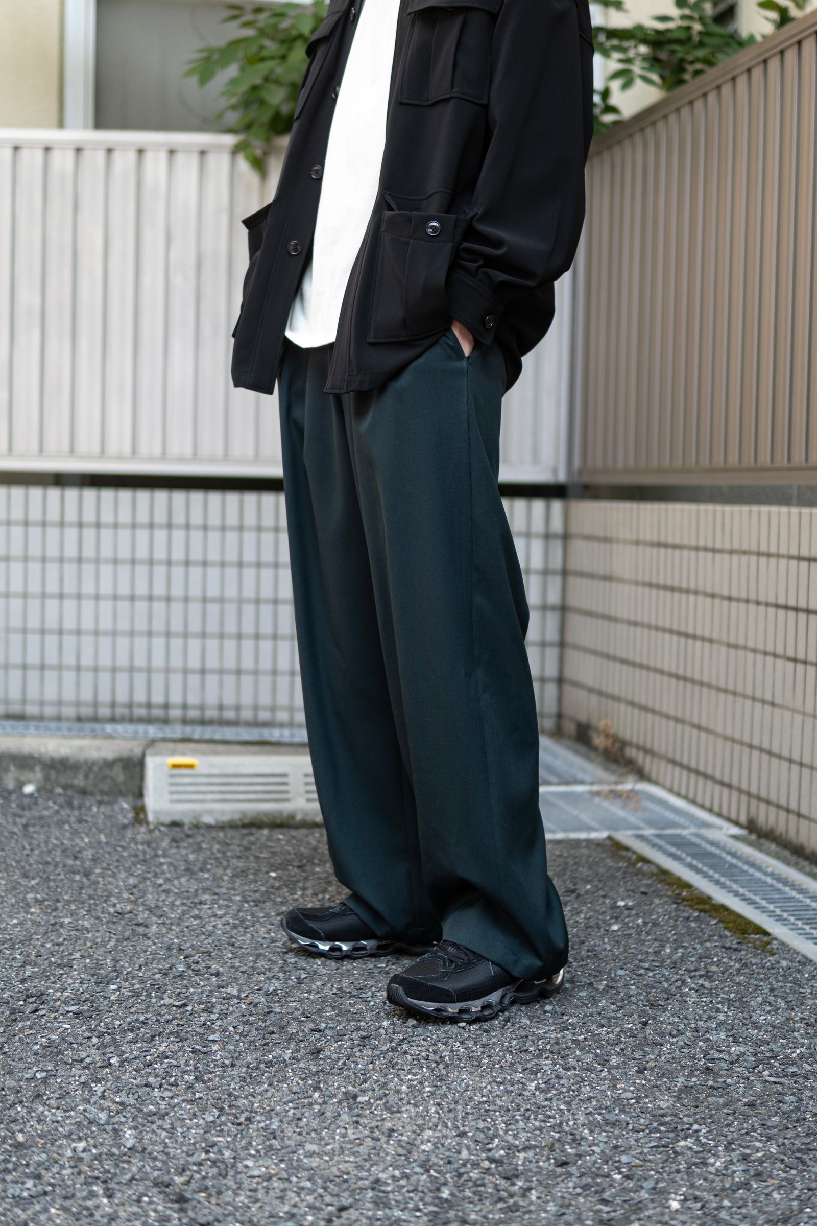 2TUCK WIDE EASY PANTS / GREEN