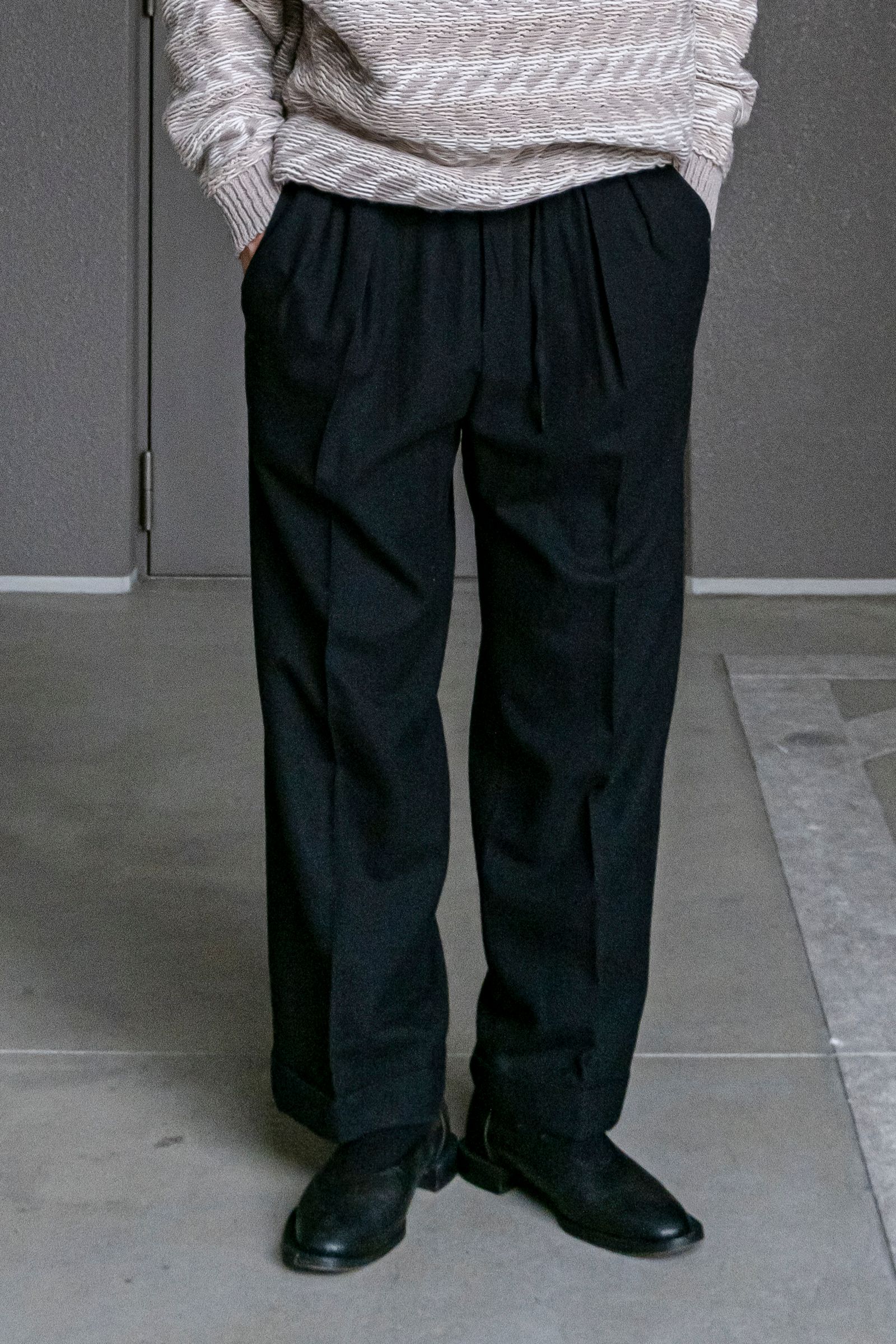 Blanc YM - Viyella Easy Pants / Black | Retikle Online Store