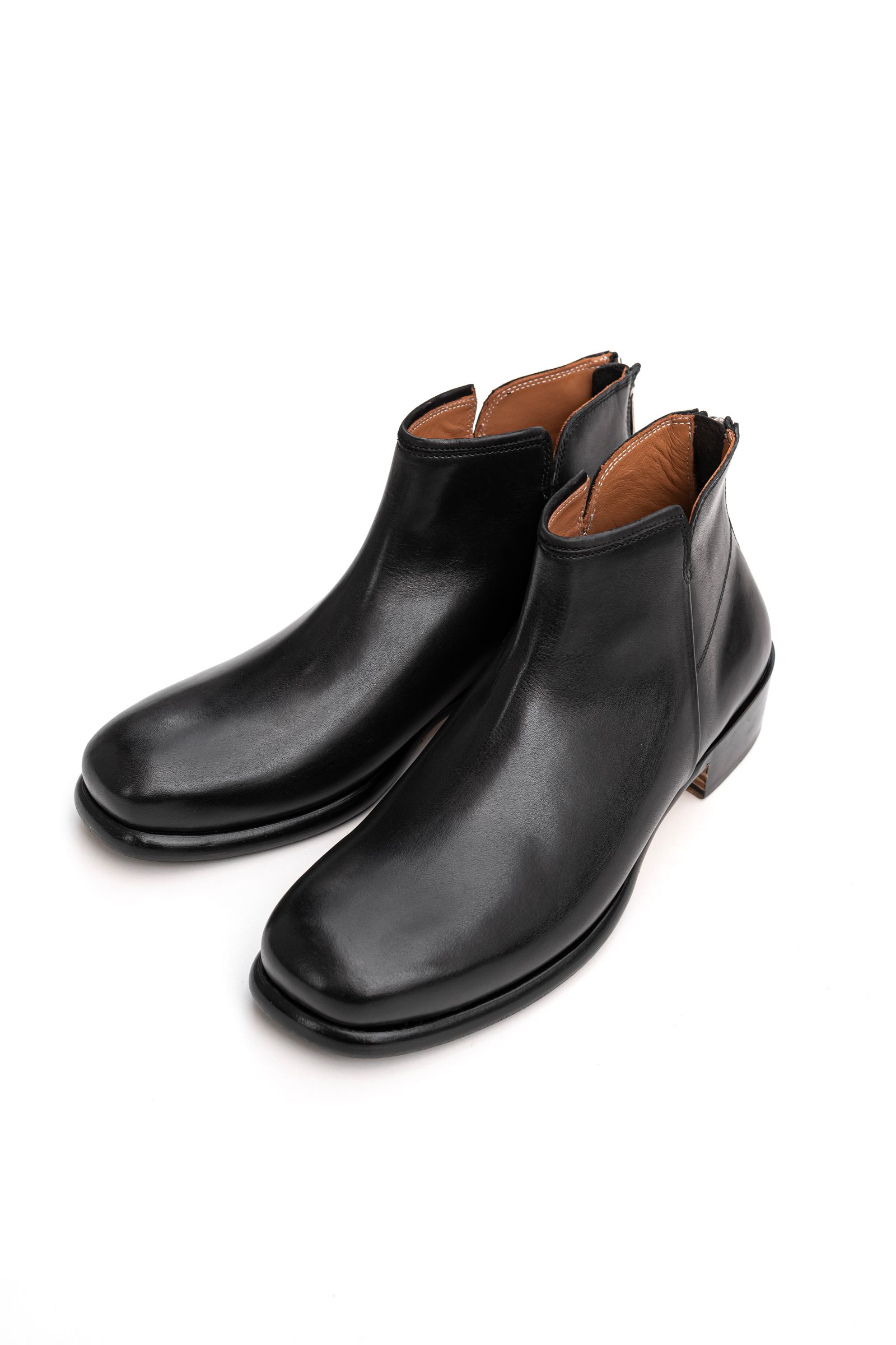 EARLE - Back zip short boots / Black | Retikle Online Store