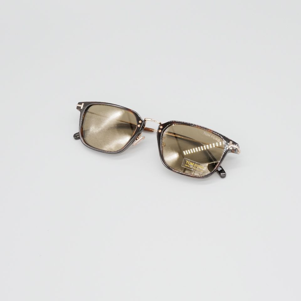 TOM FORD EYEWEAR - FT1042-D-5252E / サングラス / アジアン