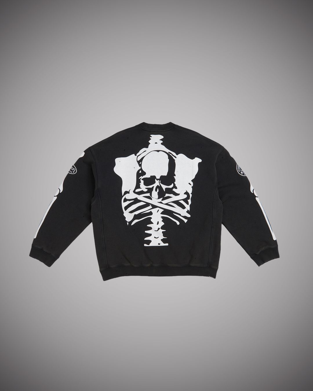 【MASTERMIND WORLD】 xVANSON CREWNECK SWEATSHRT DAMAGED  BOXY FIT