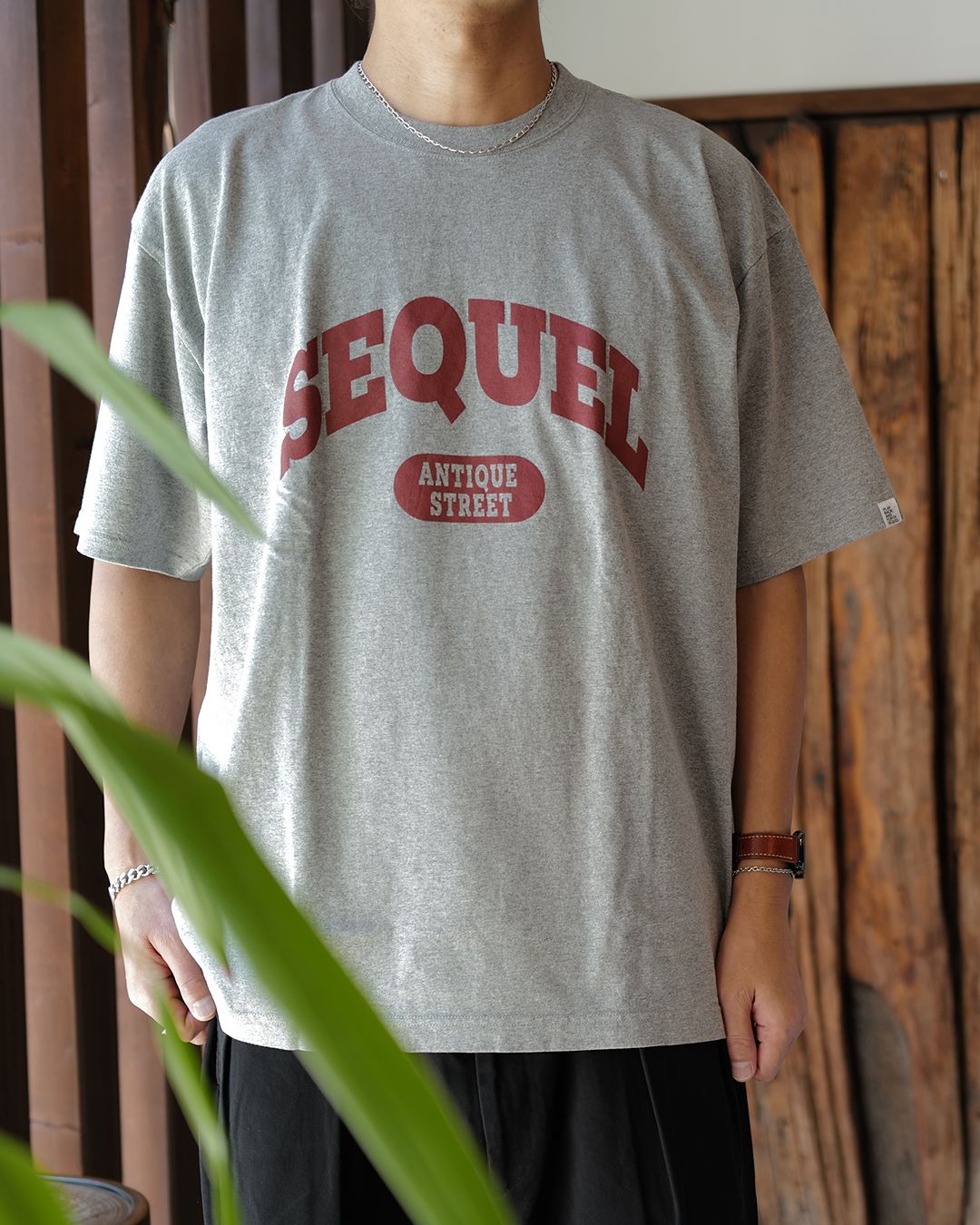 SQ-26AW-ST-02 T-SHIRT  [GRAY]