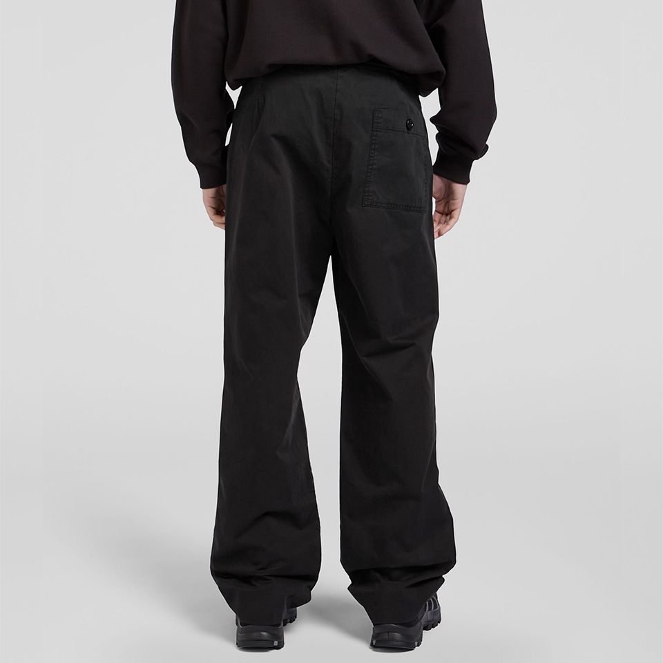 DM1-8 Pleated Pant ［Black］