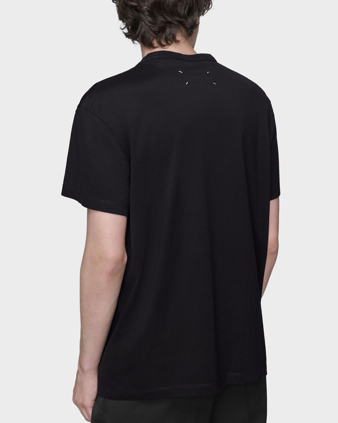 ディストーテッド ロゴ Tシャツ