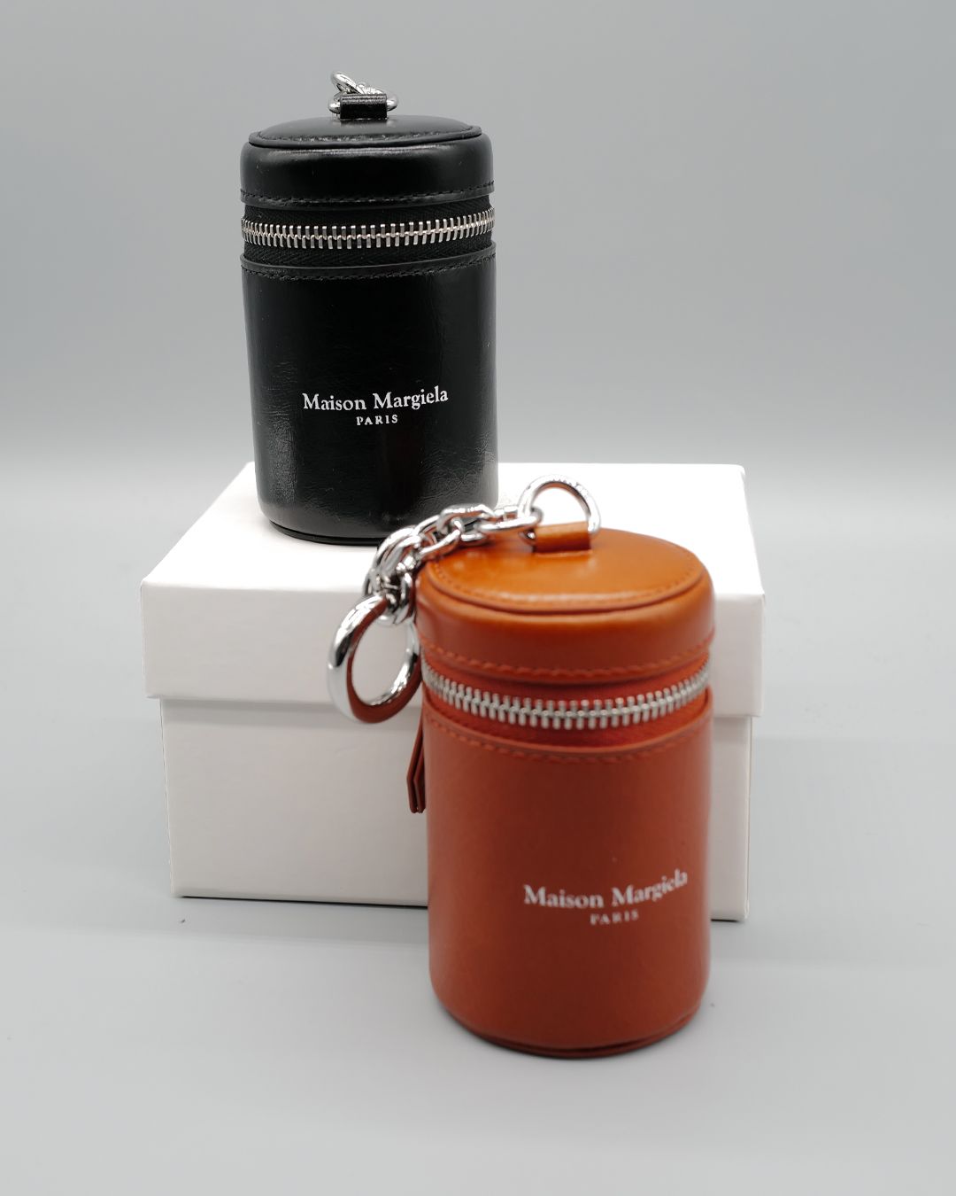 シリンドリカル ポーチ チャーム