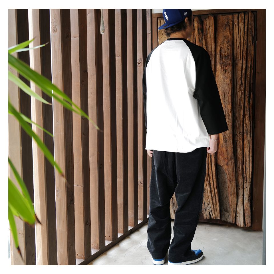 【国内買付】GOD SELECTION XXX / RAGLAN SLEEVE T-SHIRT GOD SELECTION XXX(ゴッドセレクショントリプルエックス