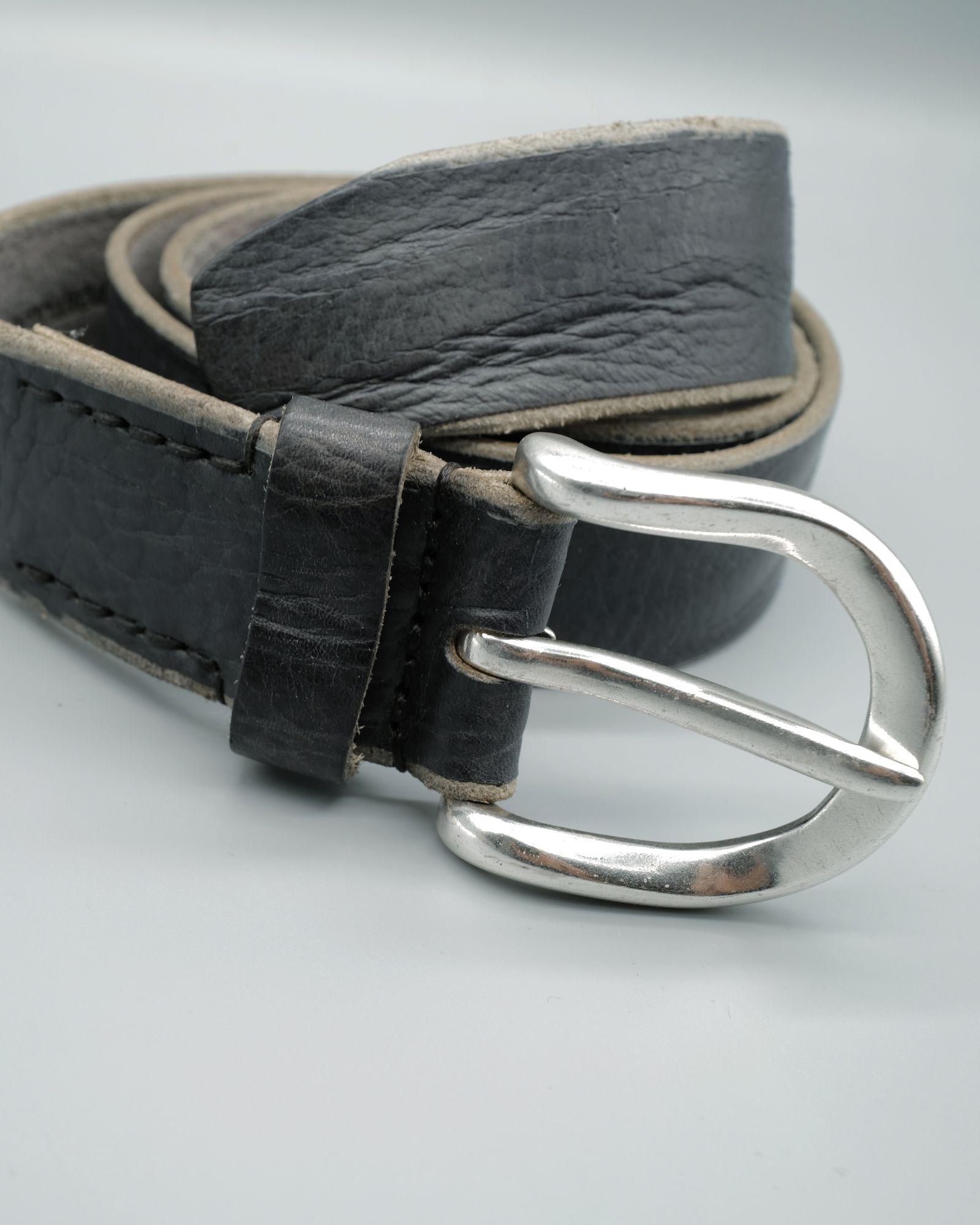 3.5 CM BELT  Soft Coal Torn Bovine