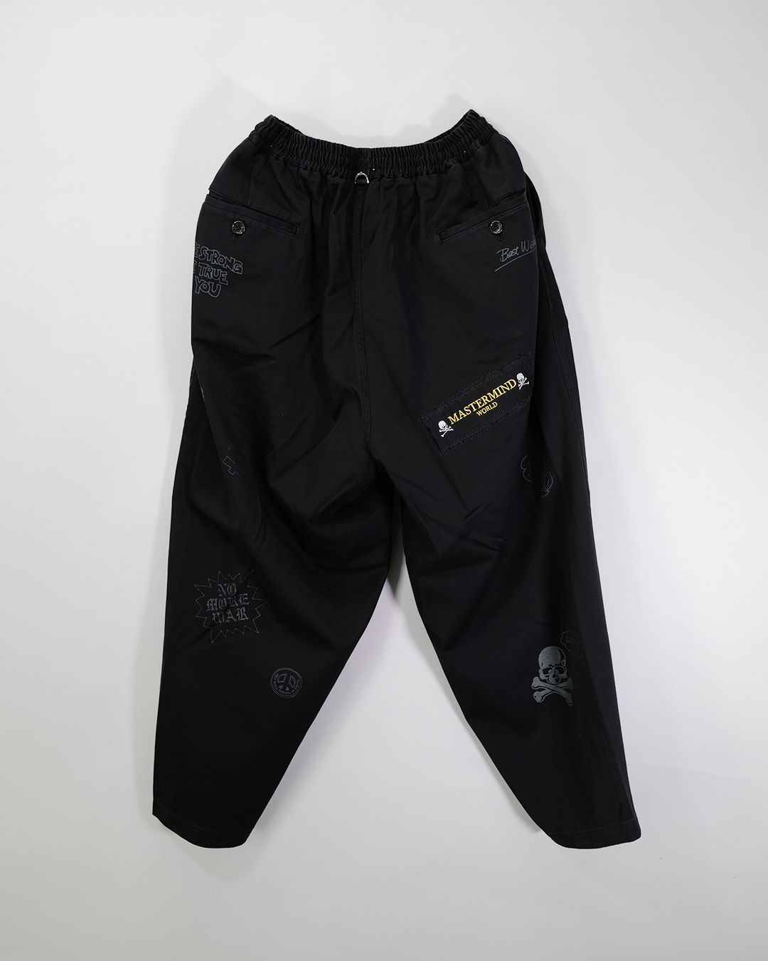 【MASTERMIND WORLD】 DOODLE PRINT WIDE EASY PANTS  BLACK