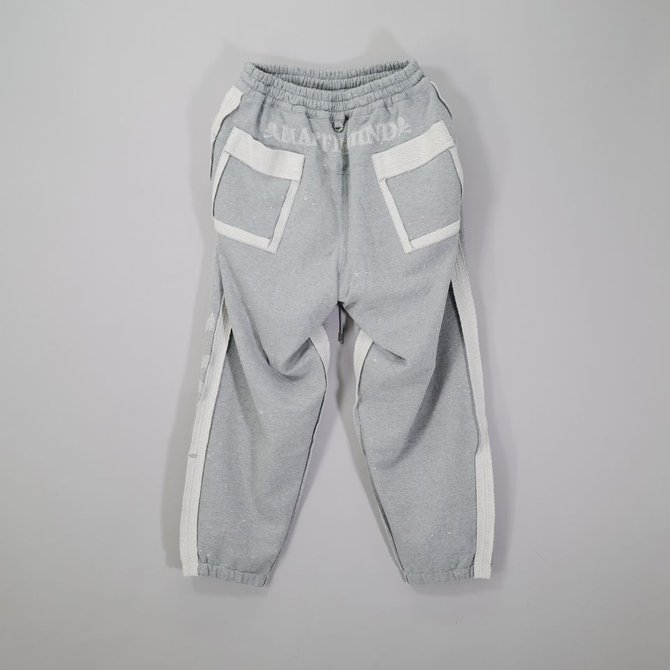 【MASTERMIND WORLD】 CUT-OFF SWEATPANTS  TOP GRAY