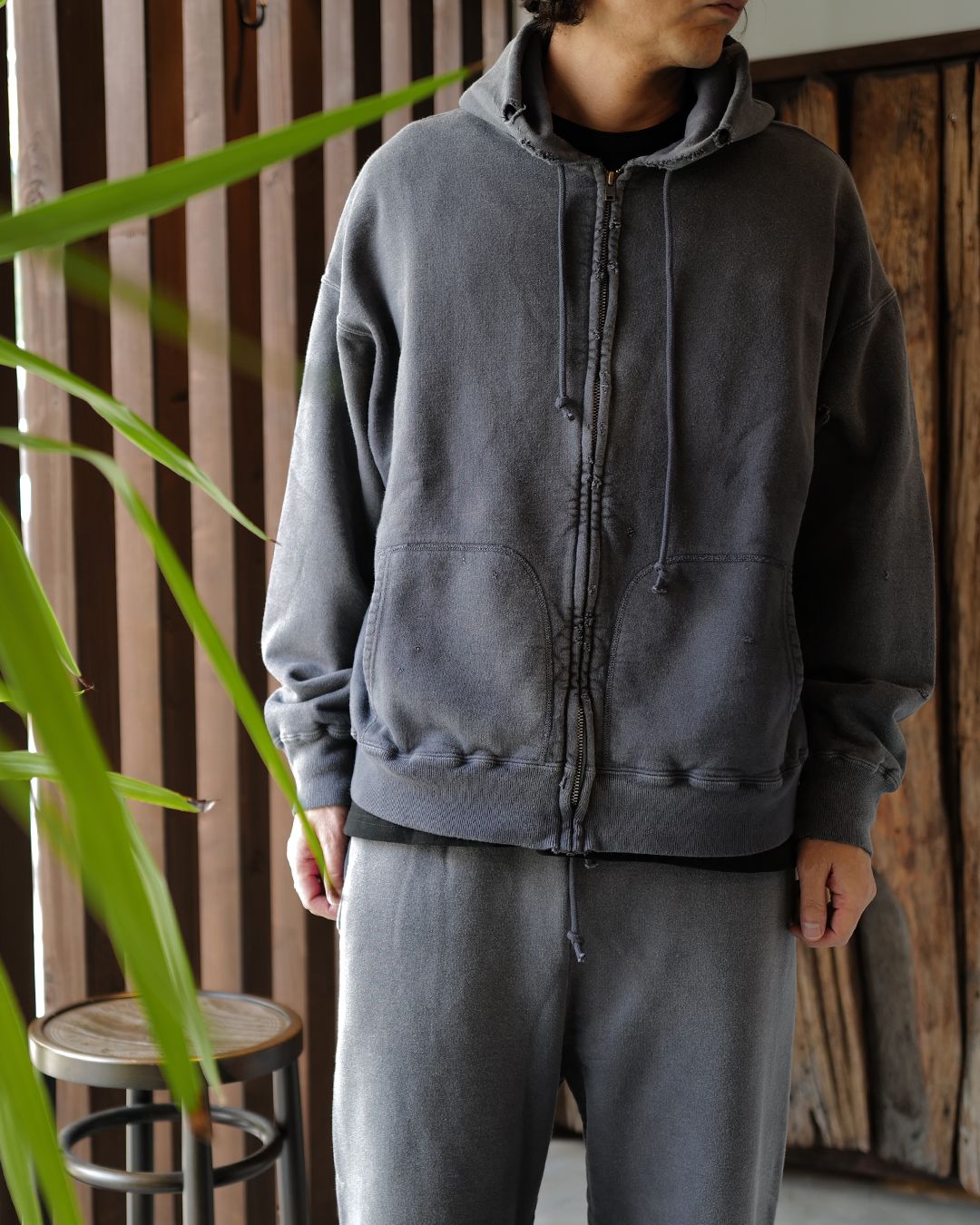 BWU-WZH / WEATHERED ZIP HOODIE - EGGPLANT
